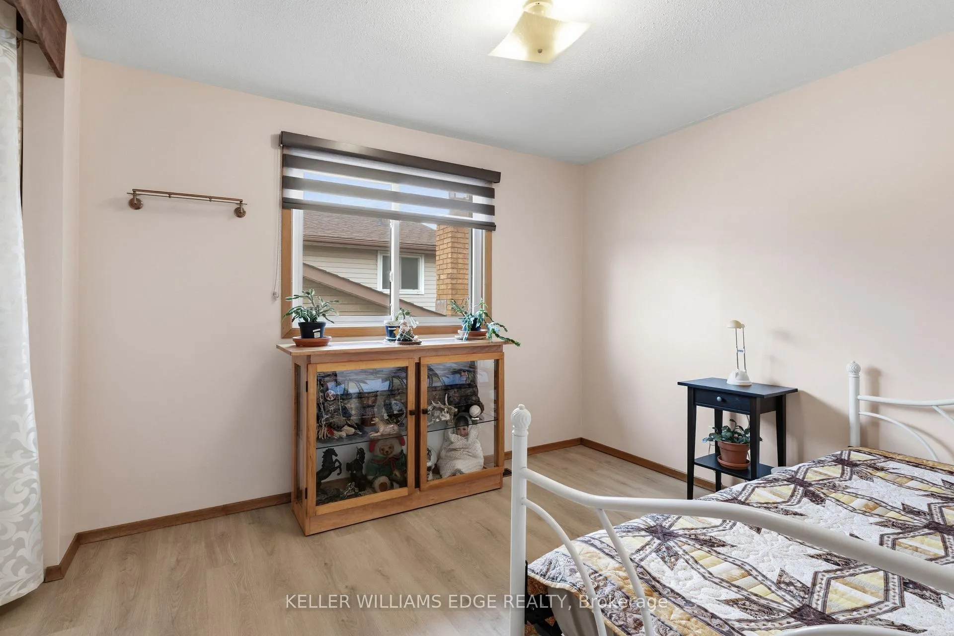 Photo 20 of 64 Neil Avenue, Hamilton, Stoney Creek — HOMEH