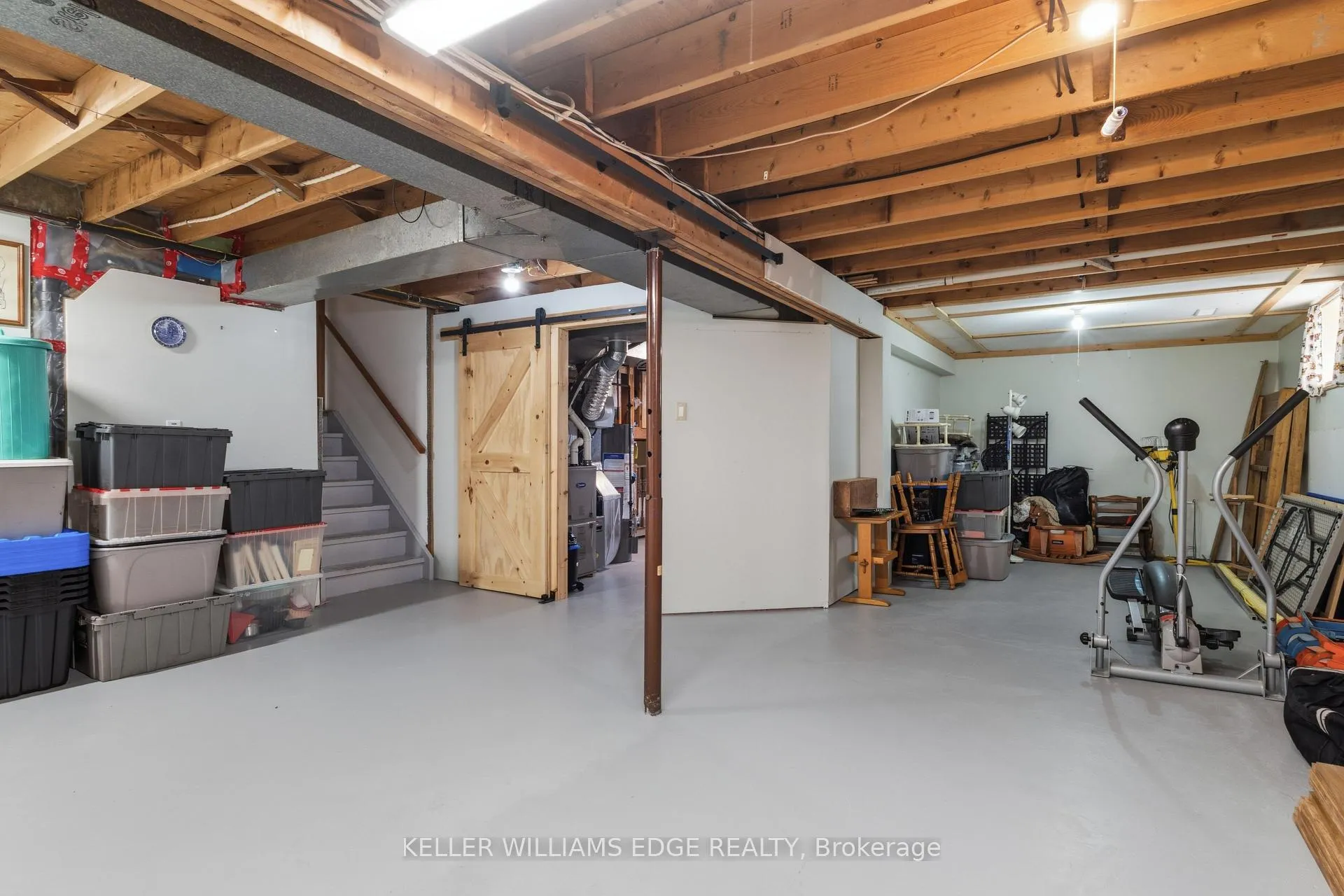 Photo 26 of 64 Neil Avenue, Hamilton, Stoney Creek — HOMEH