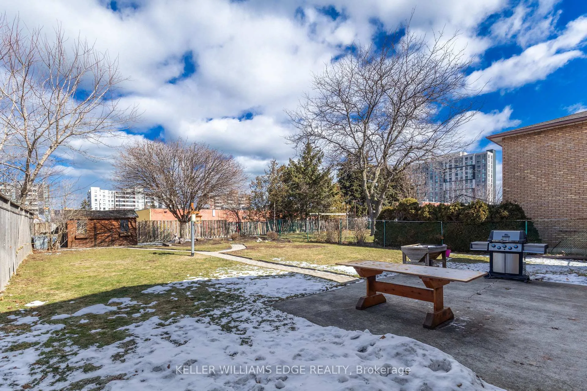 Photo 32 of 64 Neil Avenue, Hamilton, Stoney Creek — HOMEH