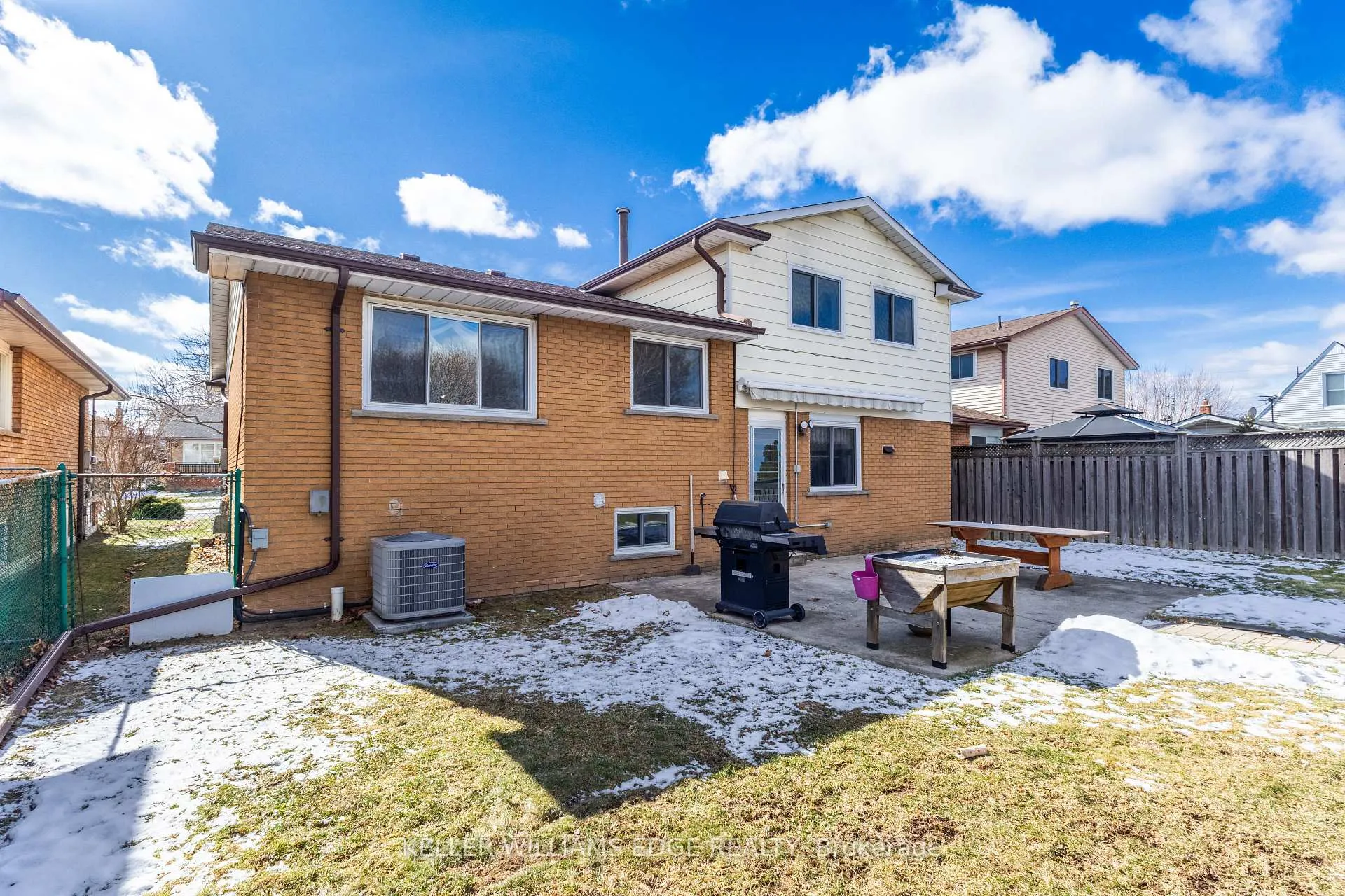 Photo 34 of 64 Neil Avenue, Hamilton, Stoney Creek — HOMEH