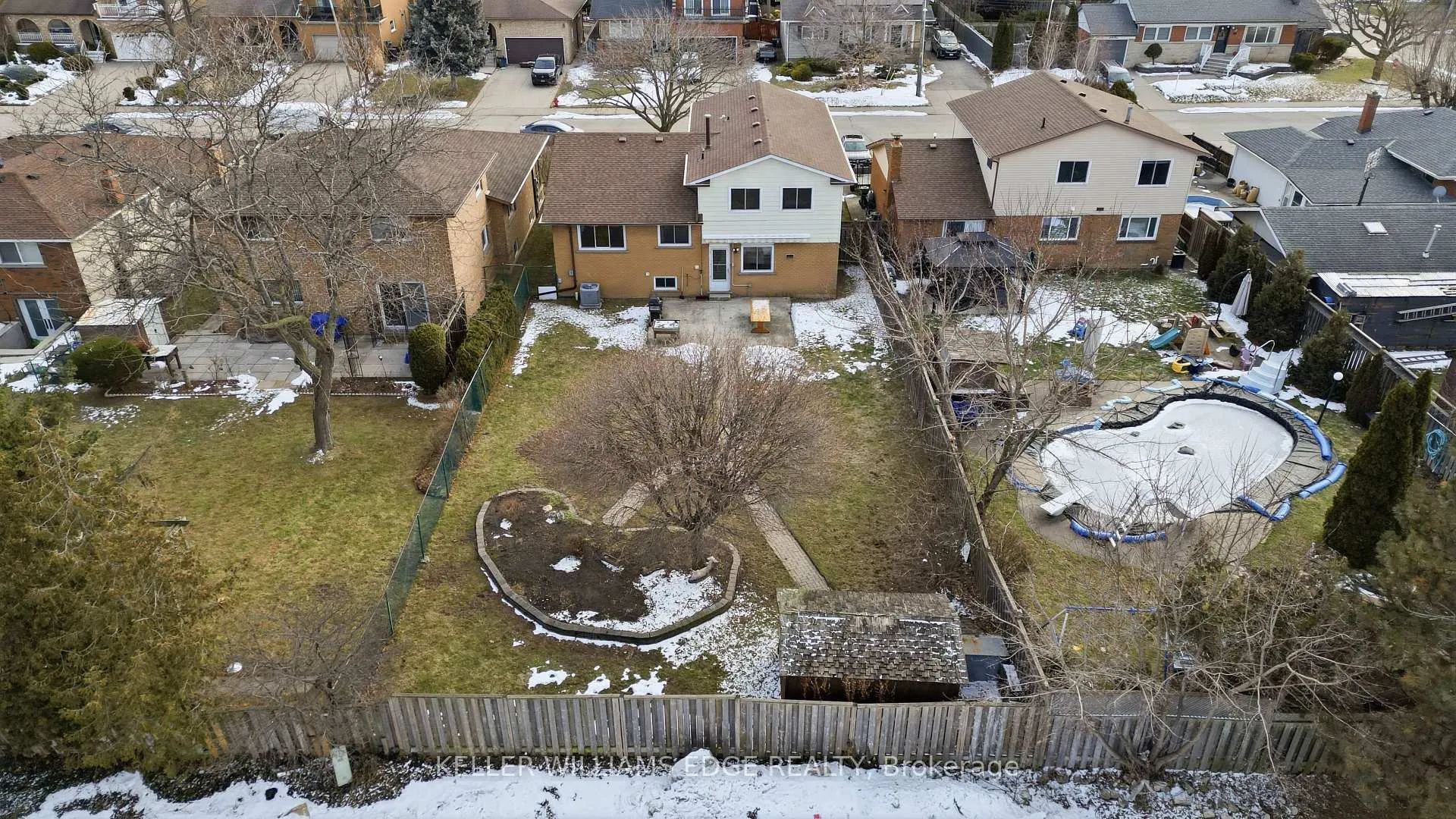 Photo 38 of 64 Neil Avenue, Hamilton, Stoney Creek — HOMEH