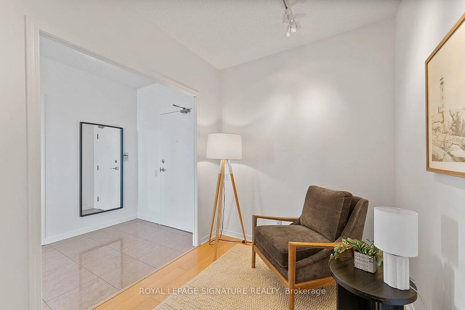 Photo 4 of Unit PH106, 8 Hillcrest Avenue, North York, Willowdale East — HOMEH