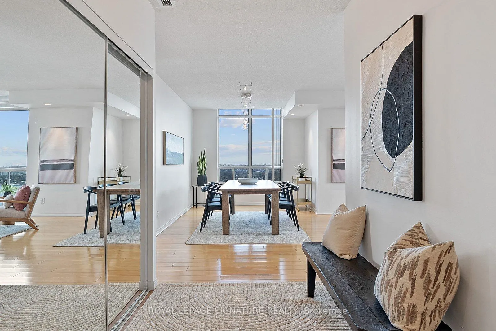 Photo 7 of Unit PH106, 8 Hillcrest Avenue, North York, Willowdale East — HOMEH
