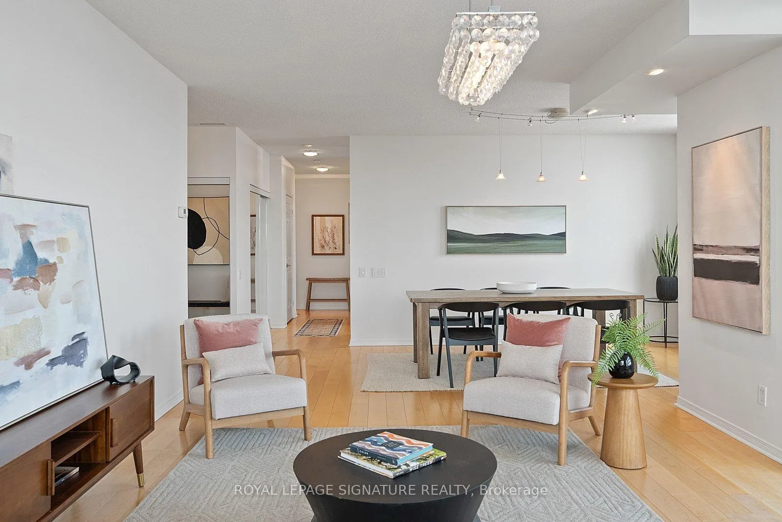 Photo 13 of Unit PH106, 8 Hillcrest Avenue, North York, Willowdale East — HOMEH