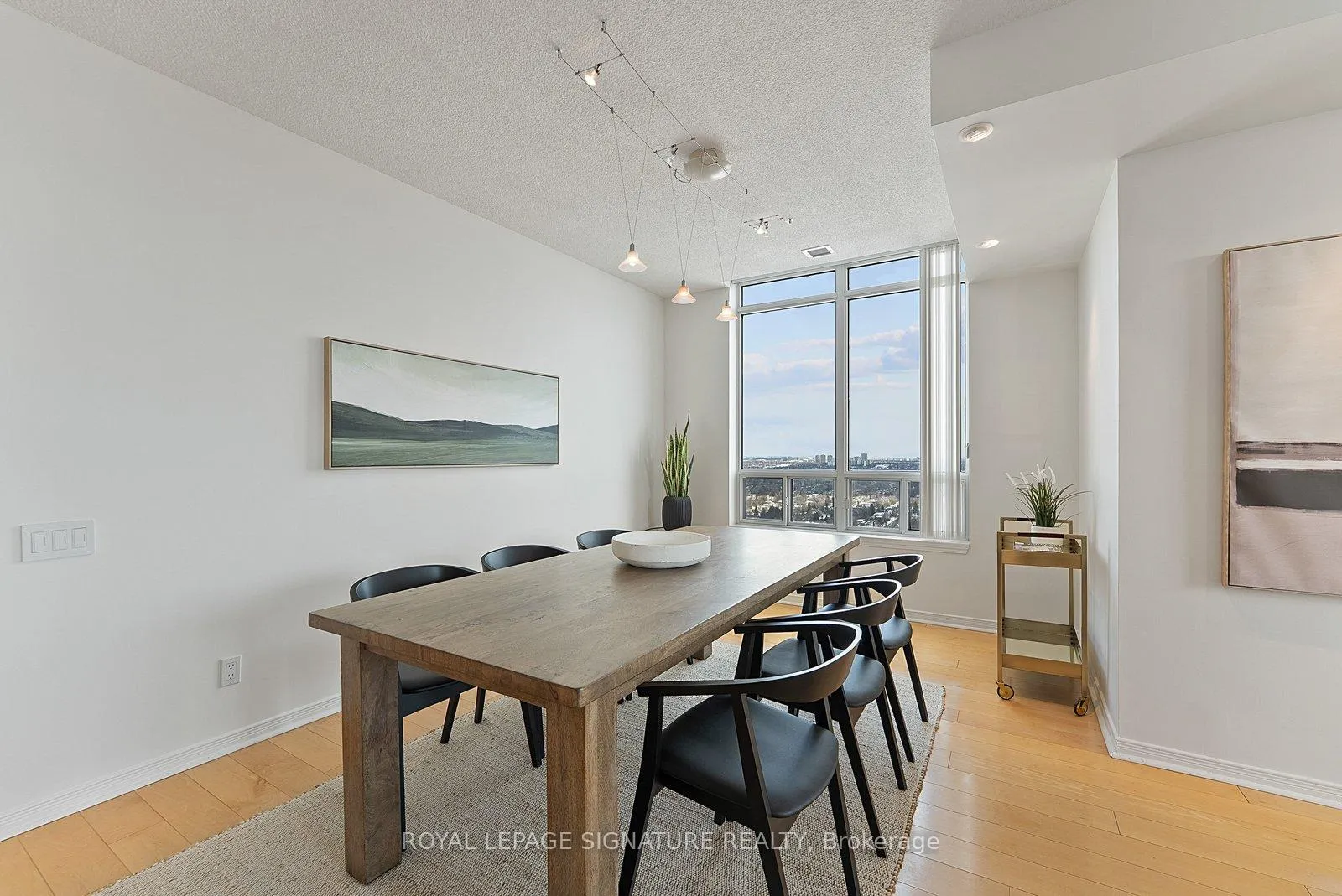 Photo 14 of Unit PH106, 8 Hillcrest Avenue, North York, Willowdale East — HOMEH