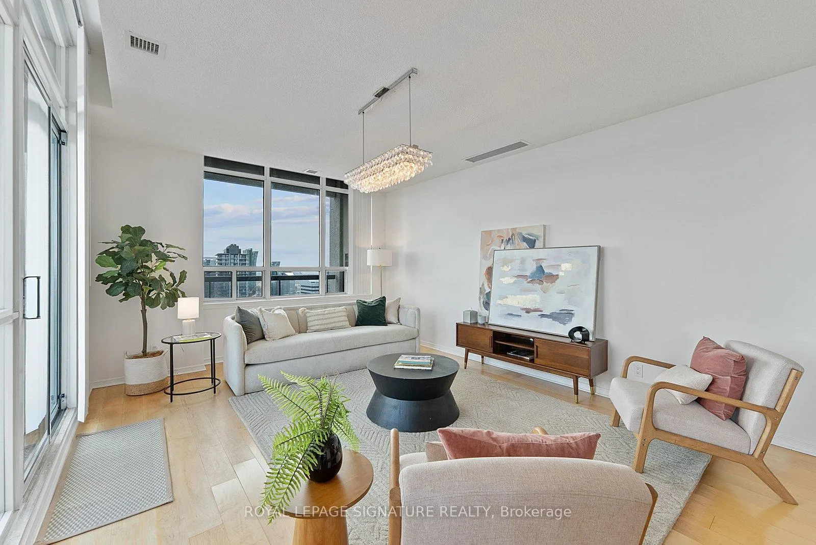 Photo 19 of Unit PH106, 8 Hillcrest Avenue, North York, Willowdale East — HOMEH