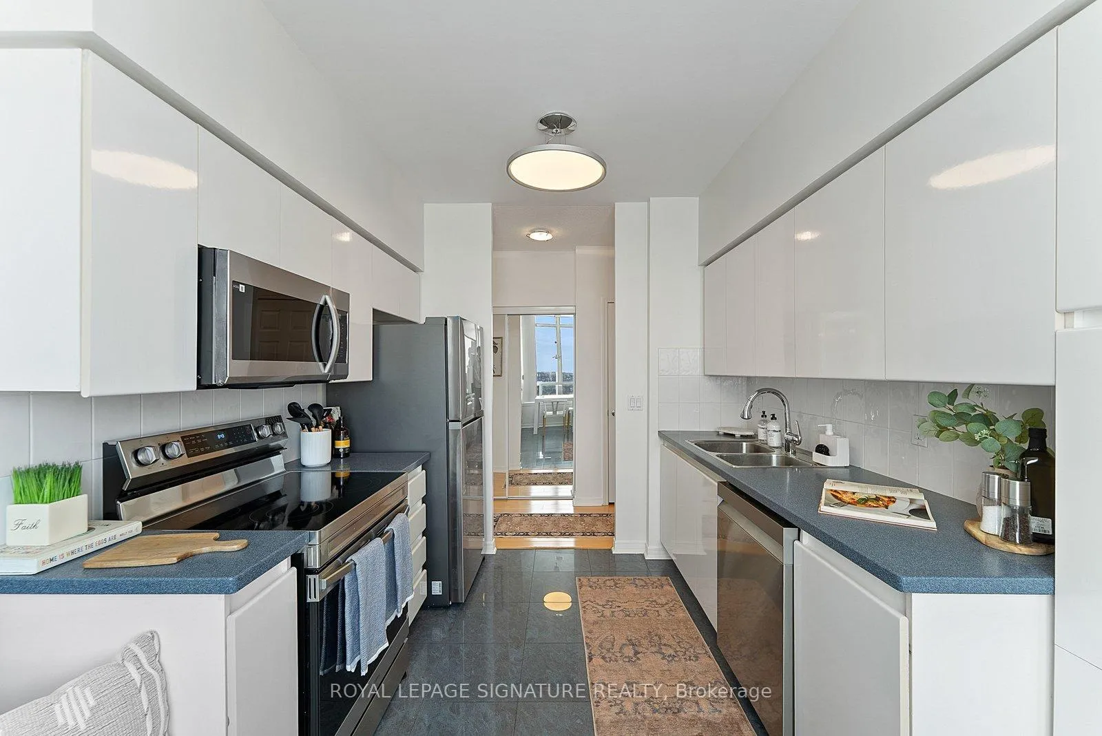 Photo 23 of Unit PH106, 8 Hillcrest Avenue, North York, Willowdale East — HOMEH