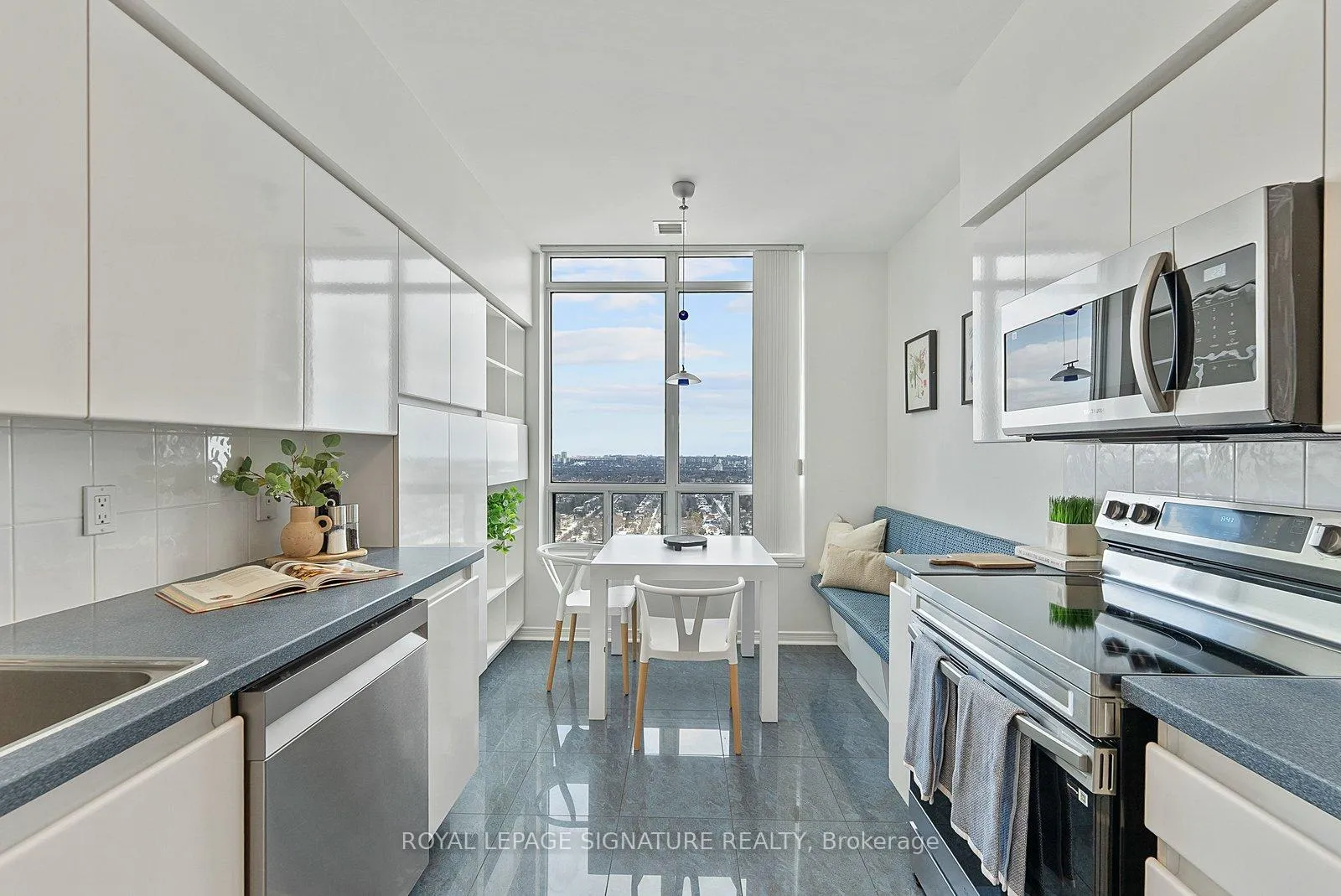 Photo 26 of Unit PH106, 8 Hillcrest Avenue, North York, Willowdale East — HOMEH