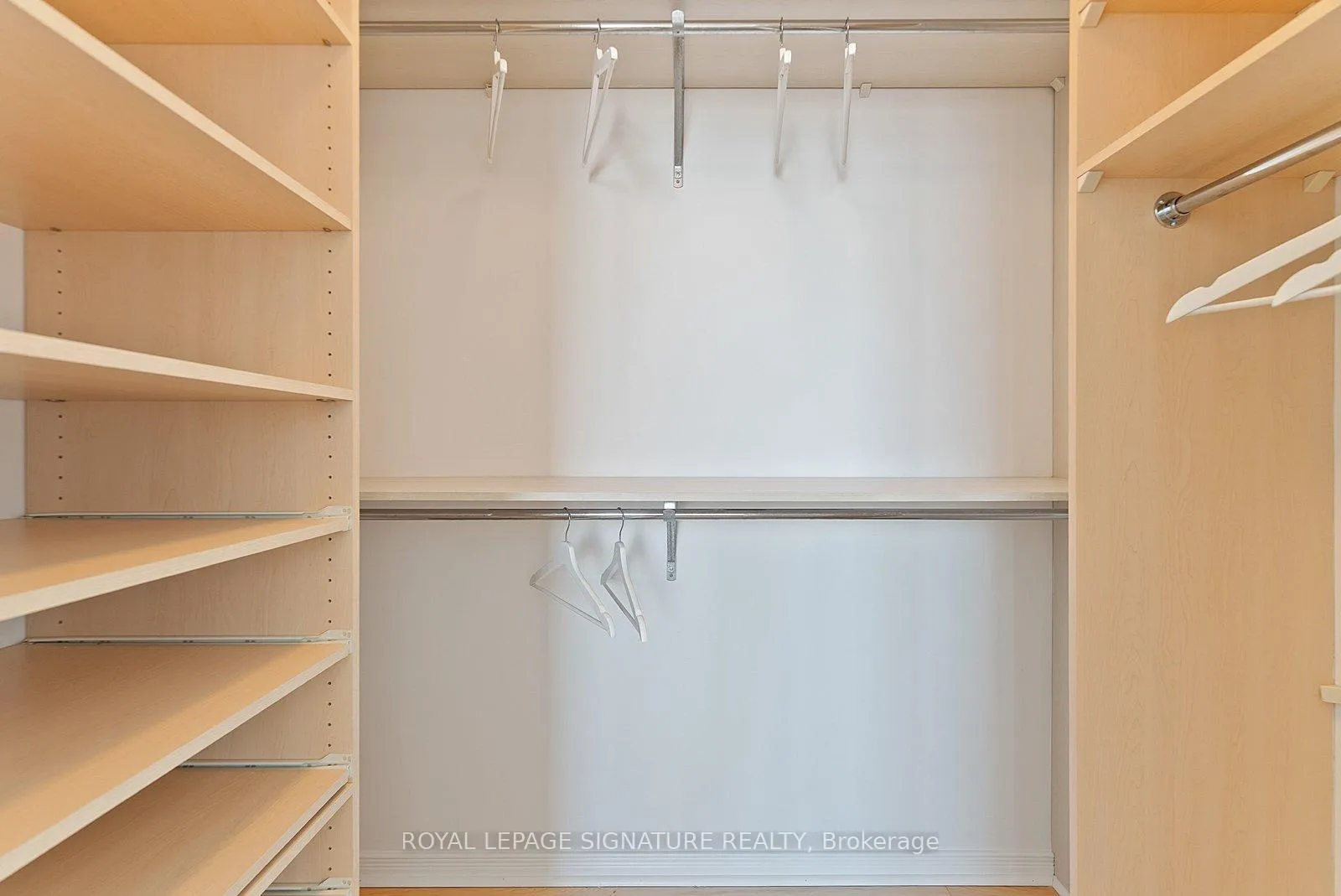 Photo 33 of Unit PH106, 8 Hillcrest Avenue, North York, Willowdale East — HOMEH