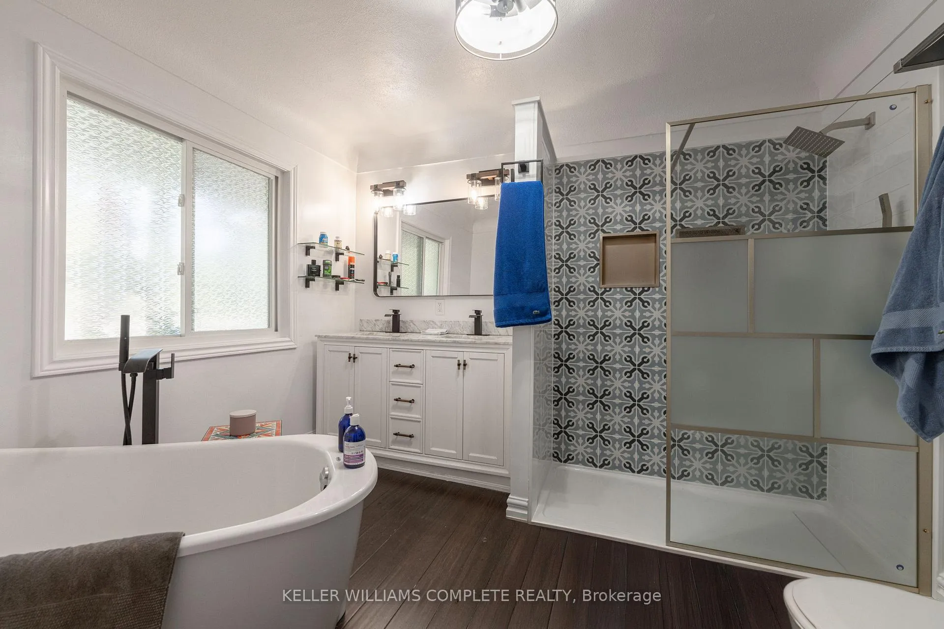Photo 33 of 7200 Mountain Road, Niagara Falls, Casey — HOMEH