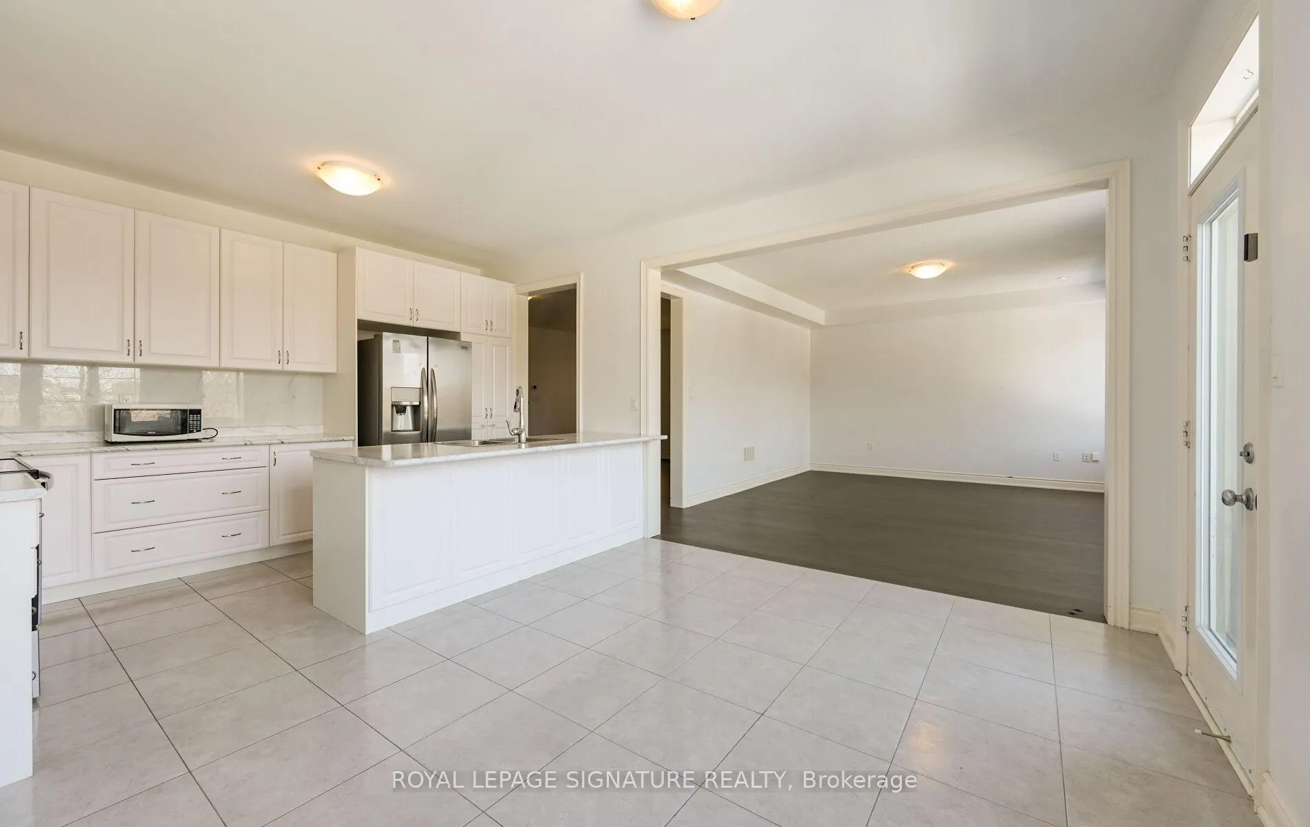 Photo 16 of 343 Humphrey Street, Hamilton, Waterdown — HOMEH