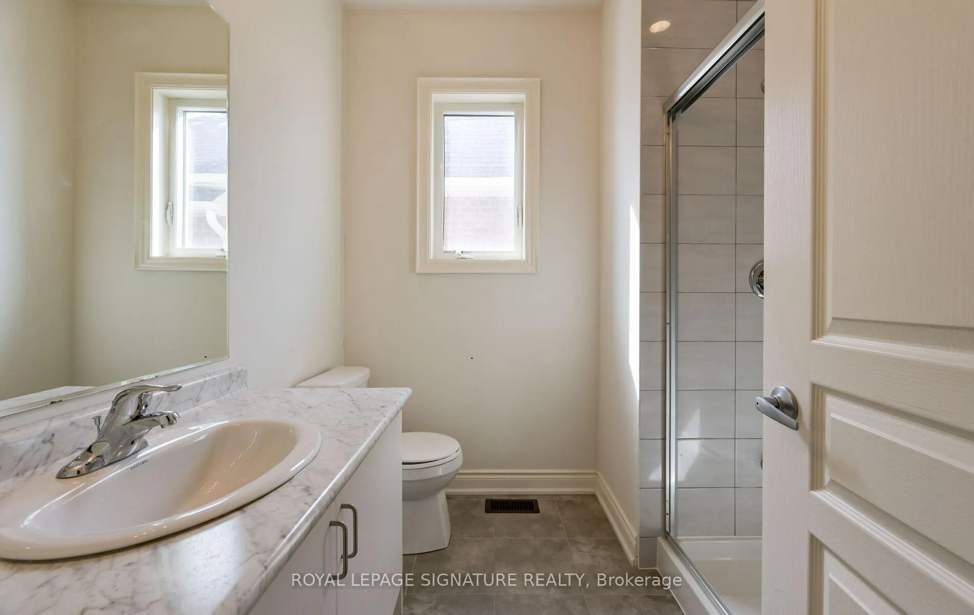 Photo 41 of 343 Humphrey Street, Hamilton, Waterdown — HOMEH