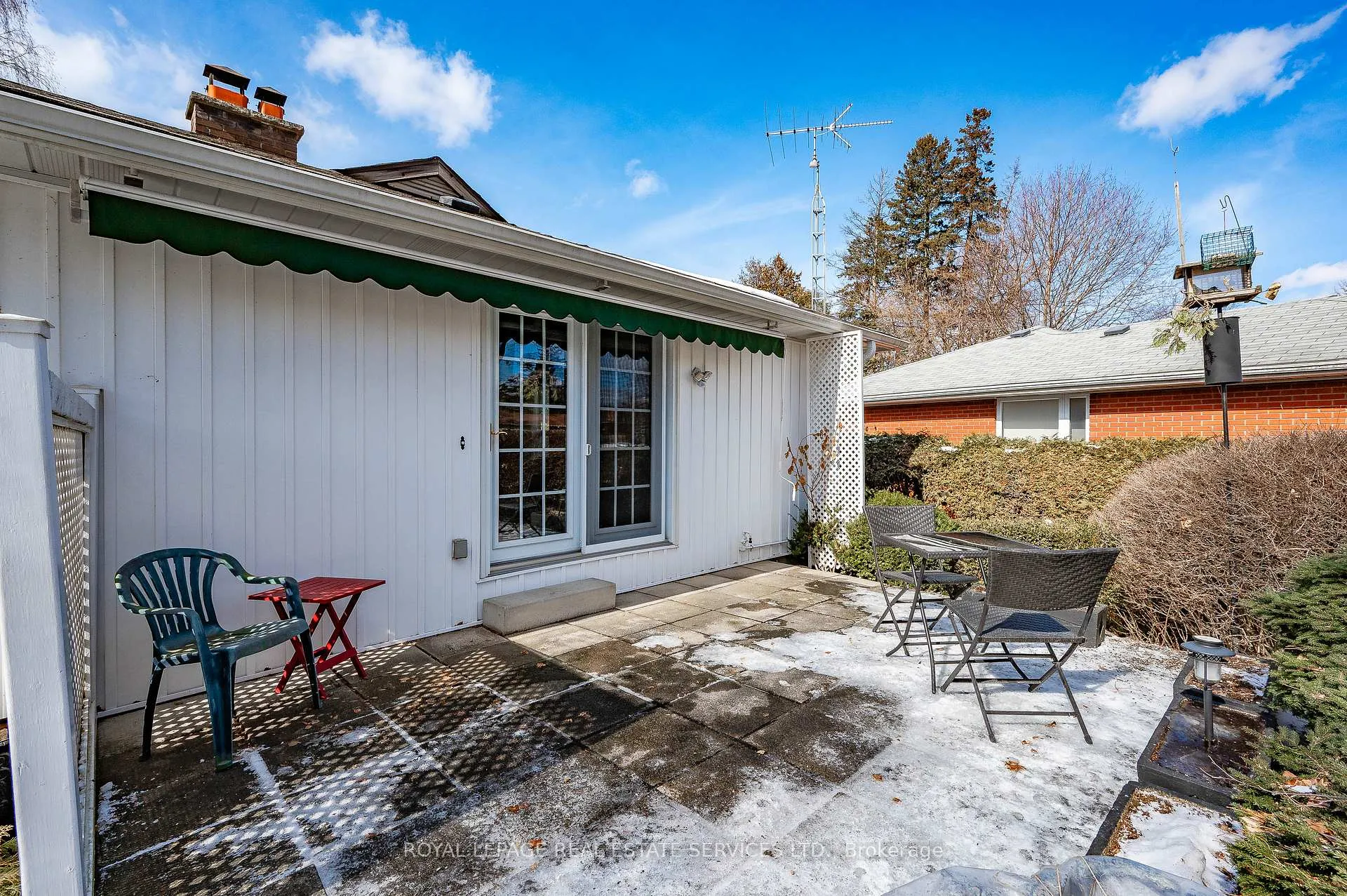 Photo 49 of 327 Strathcona Drive, Burlington, Shoreacres — HOMEH