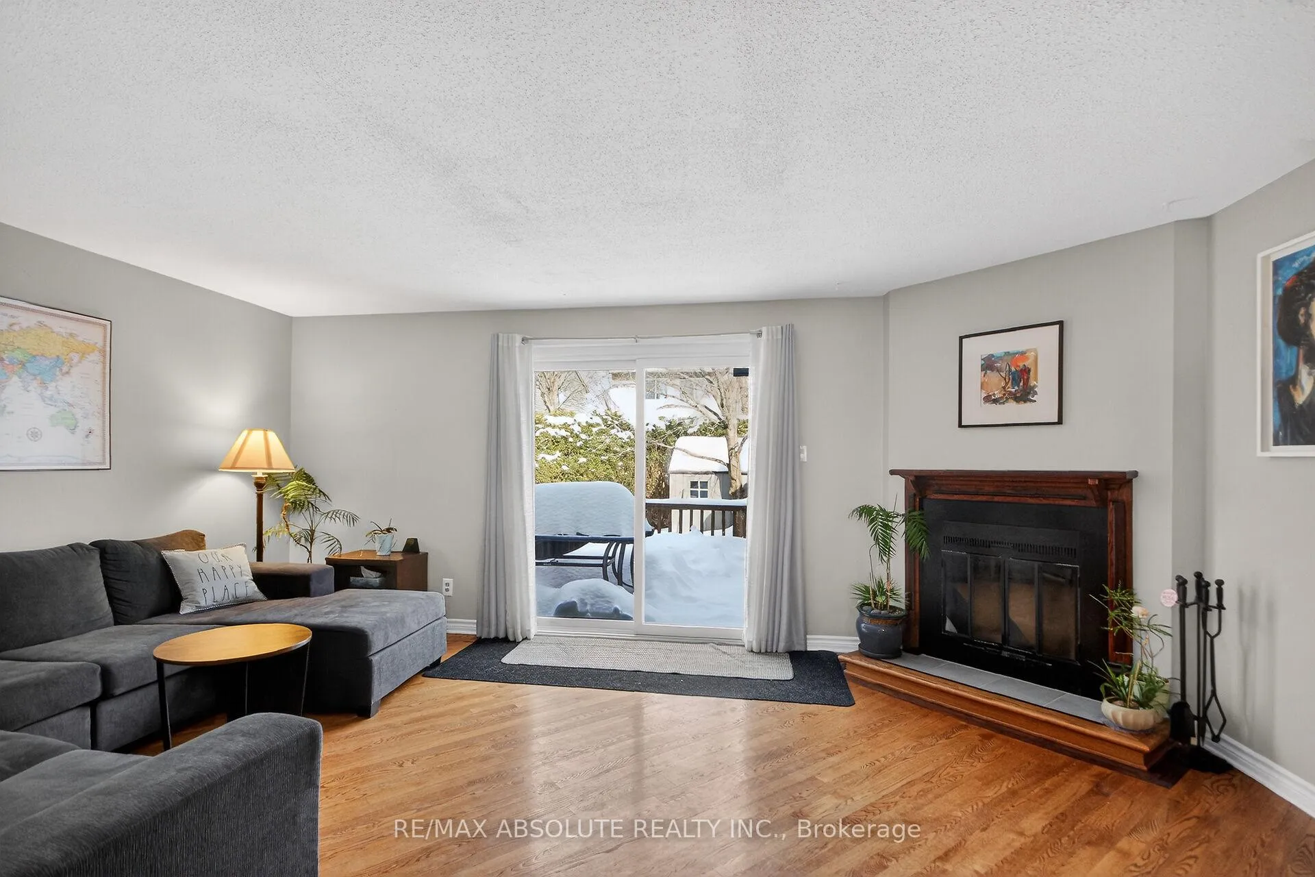 Photo 6 of 24 Whelan Drive, Ottawa, Barrhaven - Pheasant Run — HOMEH