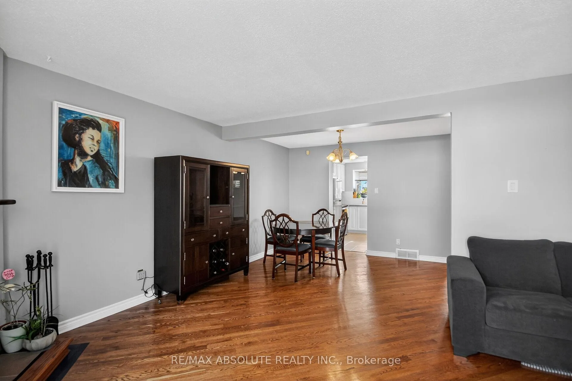 Photo 9 of 24 Whelan Drive, Ottawa, Barrhaven - Pheasant Run — HOMEH