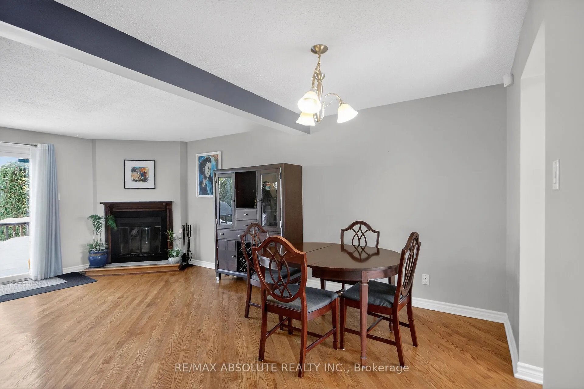 Photo 11 of 24 Whelan Drive, Ottawa, Barrhaven - Pheasant Run — HOMEH