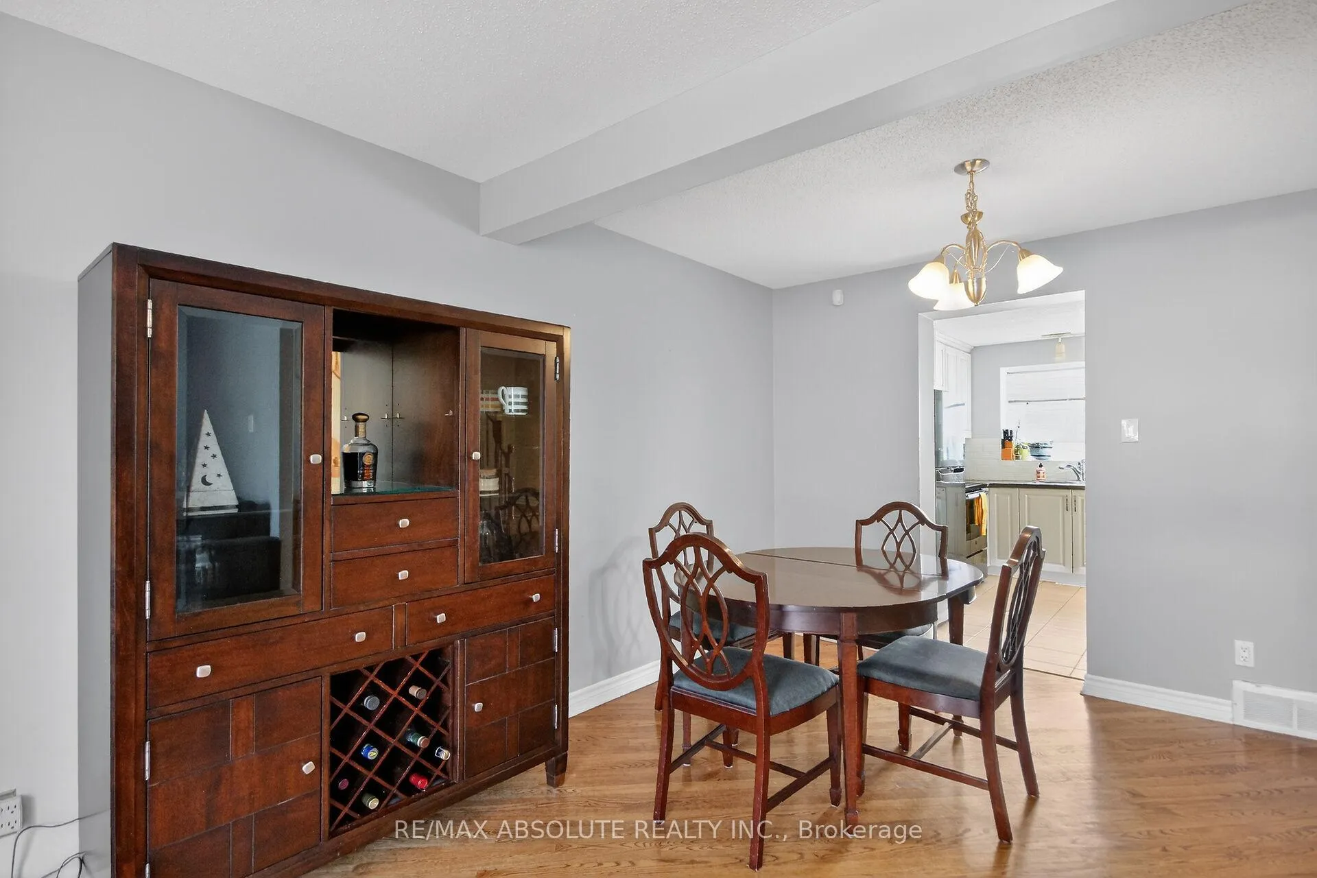 Photo 13 of 24 Whelan Drive, Ottawa, Barrhaven - Pheasant Run — HOMEH