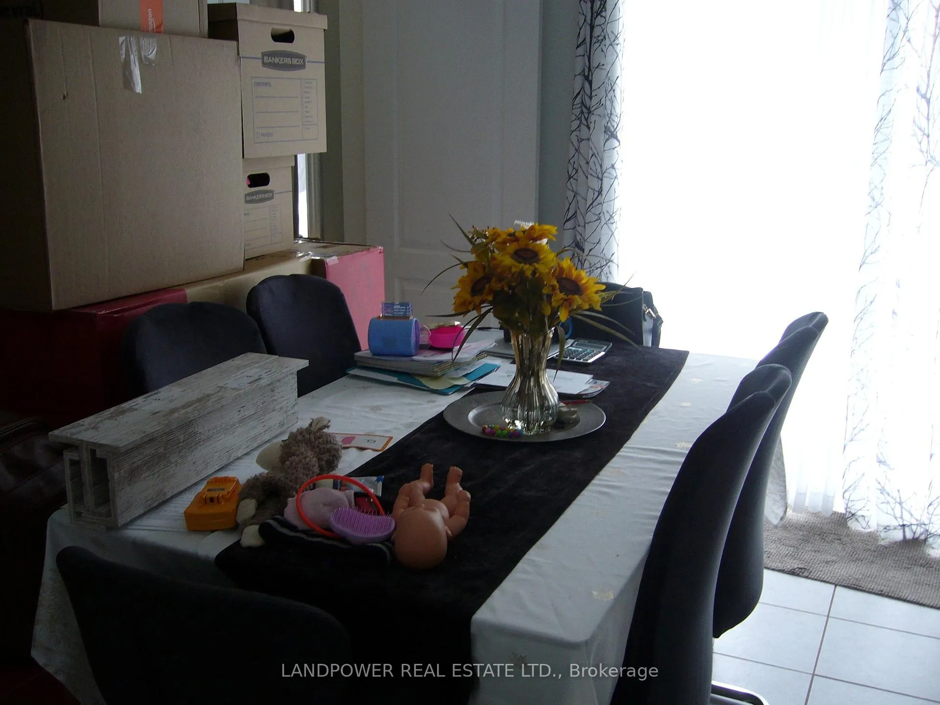 Photo 7 of 24 Hammersly Boulevard, Markham, Wismer — HOMEH