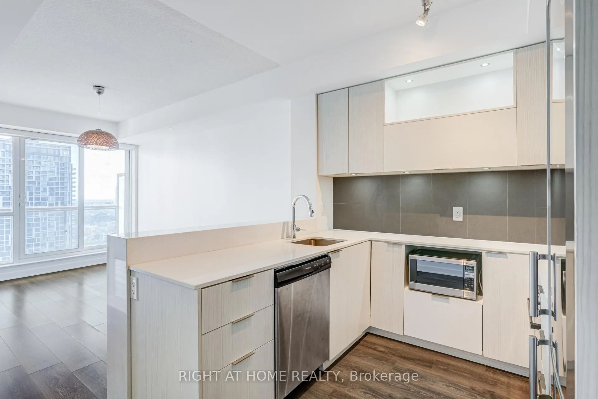 Photo 12 of Unit 2213, 55 Regent Park Boulevard, Toronto, Regent Park — HOMEH