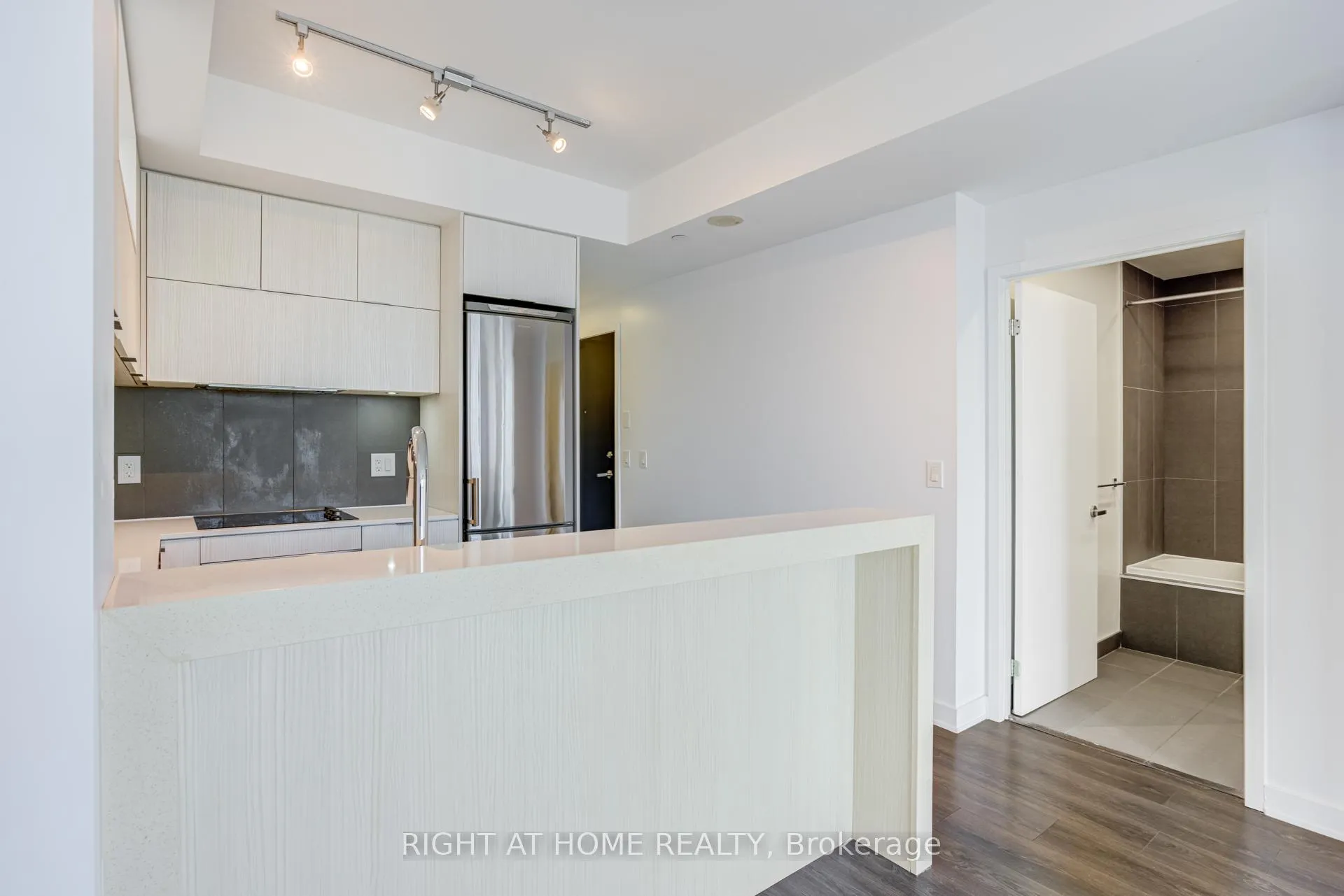 Photo 13 of Unit 2213, 55 Regent Park Boulevard, Toronto, Regent Park — HOMEH