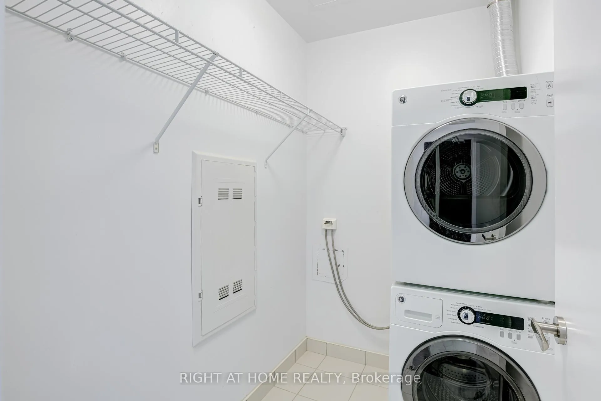 Photo 36 of Unit 2213, 55 Regent Park Boulevard, Toronto, Regent Park — HOMEH