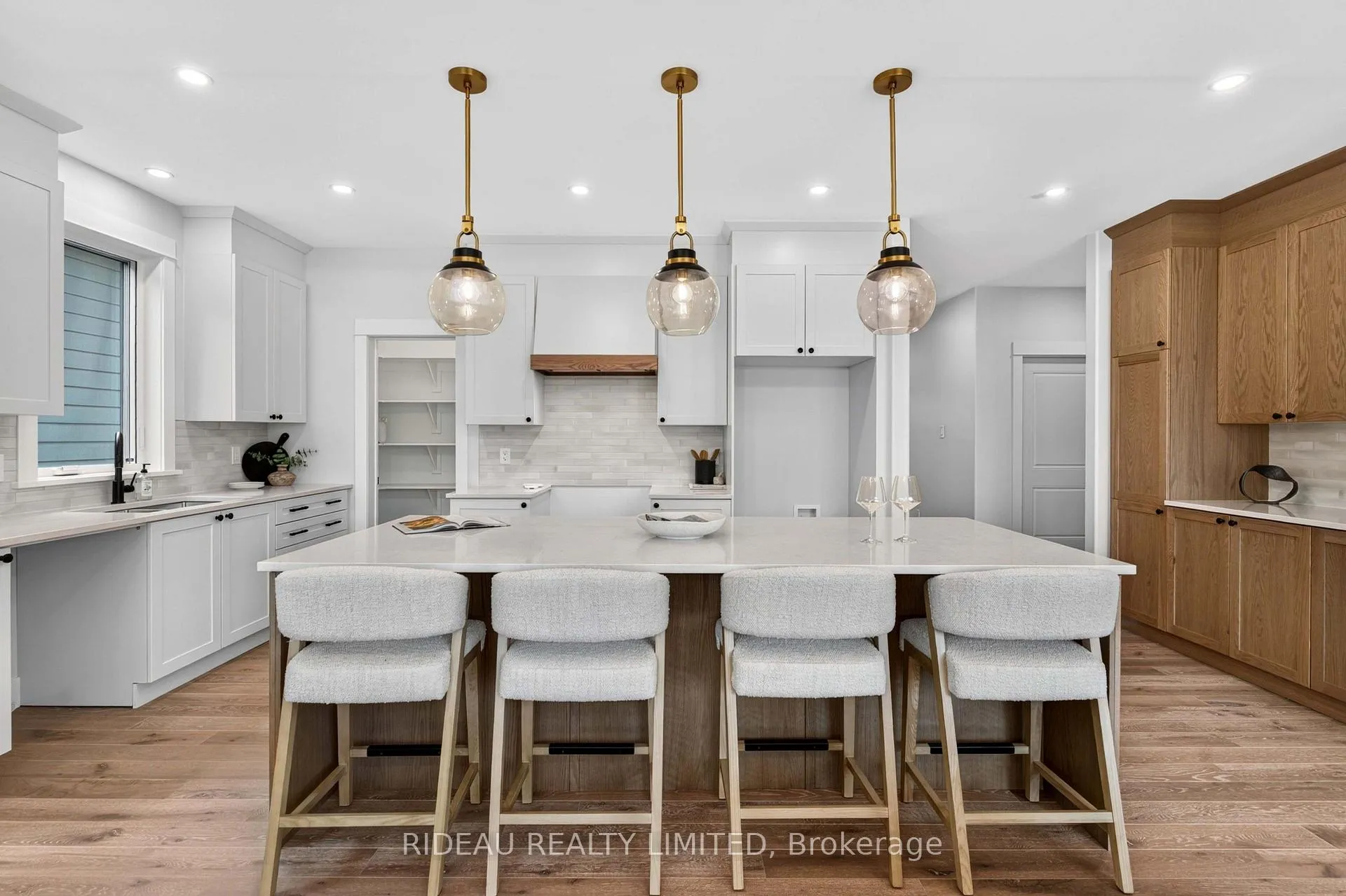 Photo 10 of 126 Hearthside Drive, Westport — HOMEH