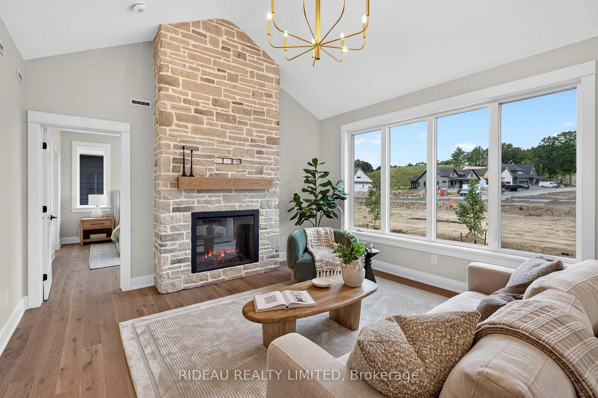 Photo 17 of 126 Hearthside Drive, Westport — HOMEH