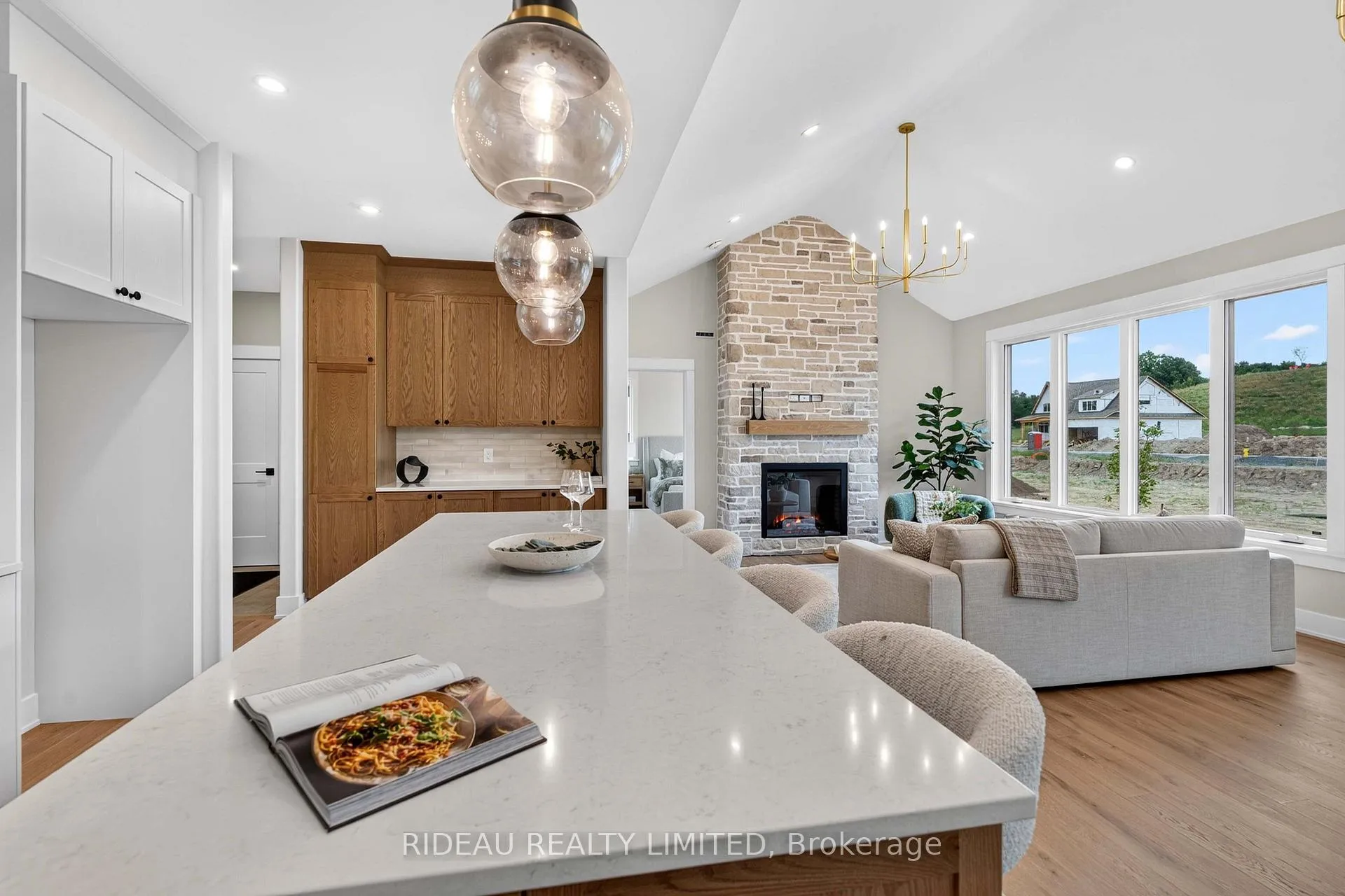 Photo 19 of 126 Hearthside Drive, Westport — HOMEH