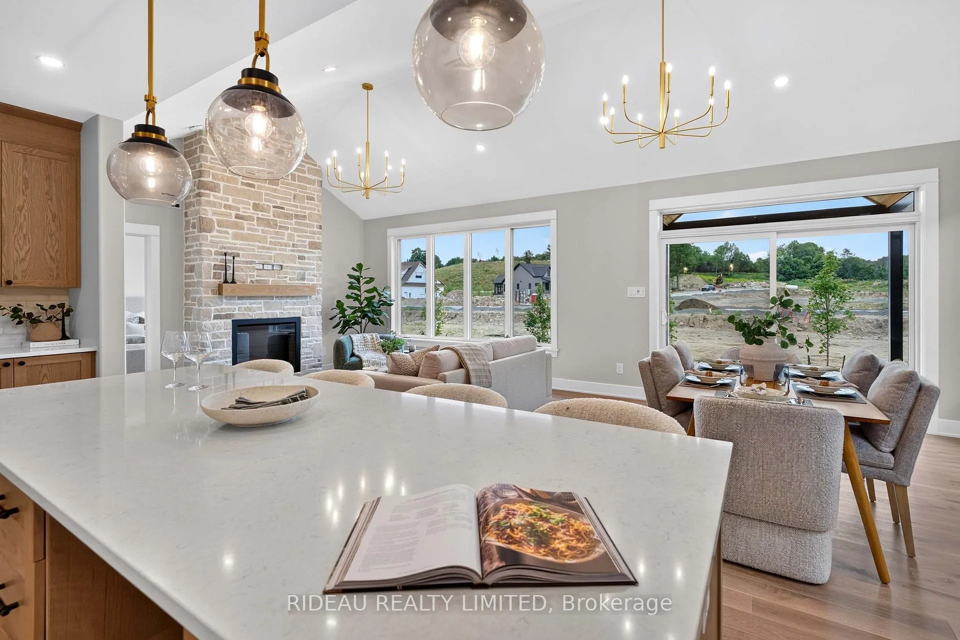 Photo 20 of 126 Hearthside Drive, Westport — HOMEH