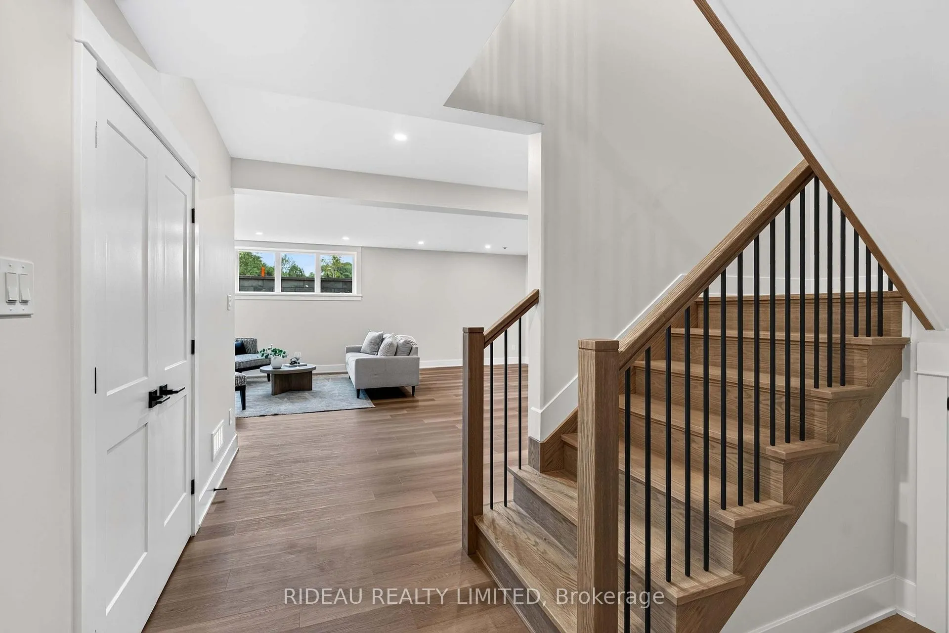 Photo 30 of 126 Hearthside Drive, Westport — HOMEH