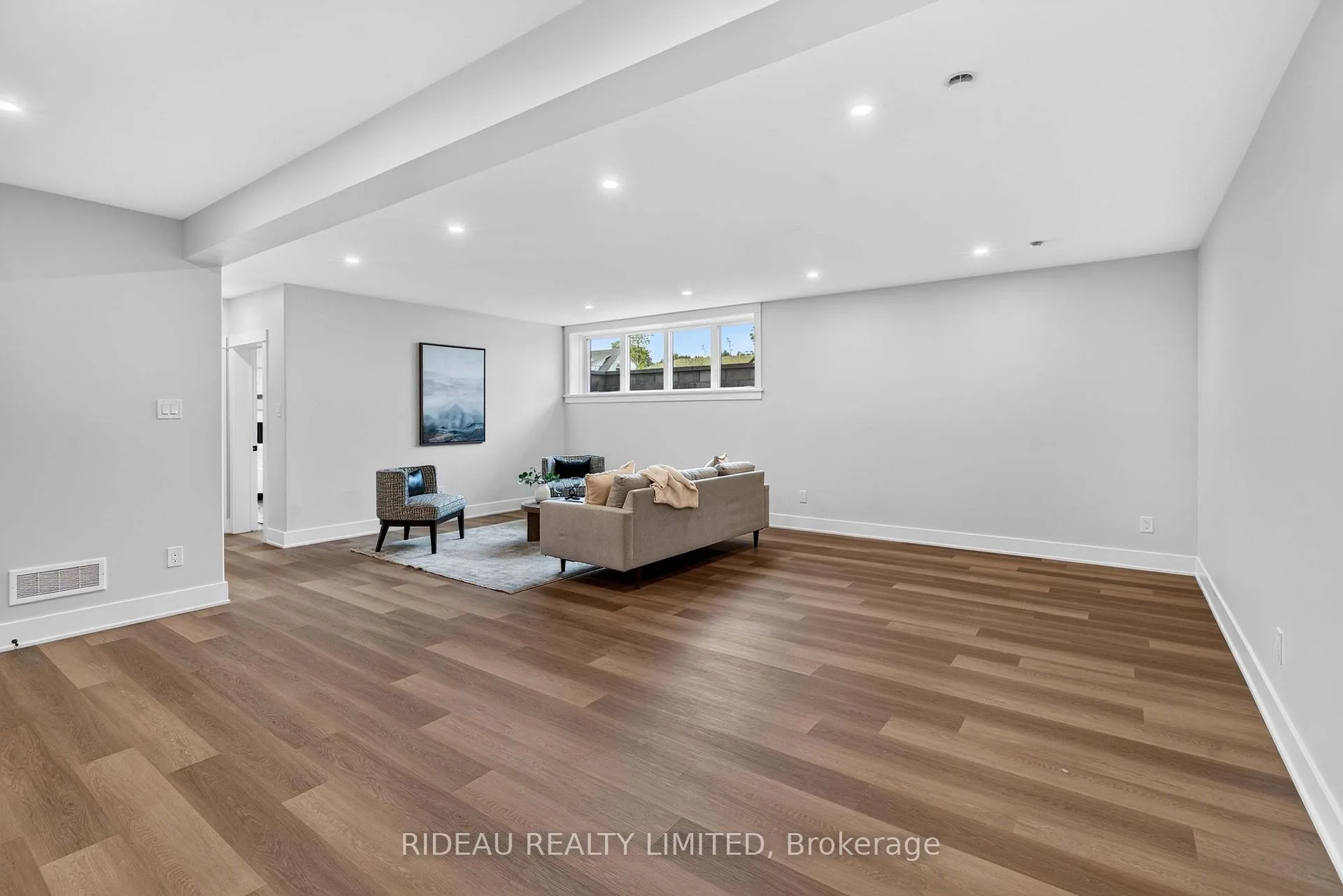 Photo 31 of 126 Hearthside Drive, Westport — HOMEH