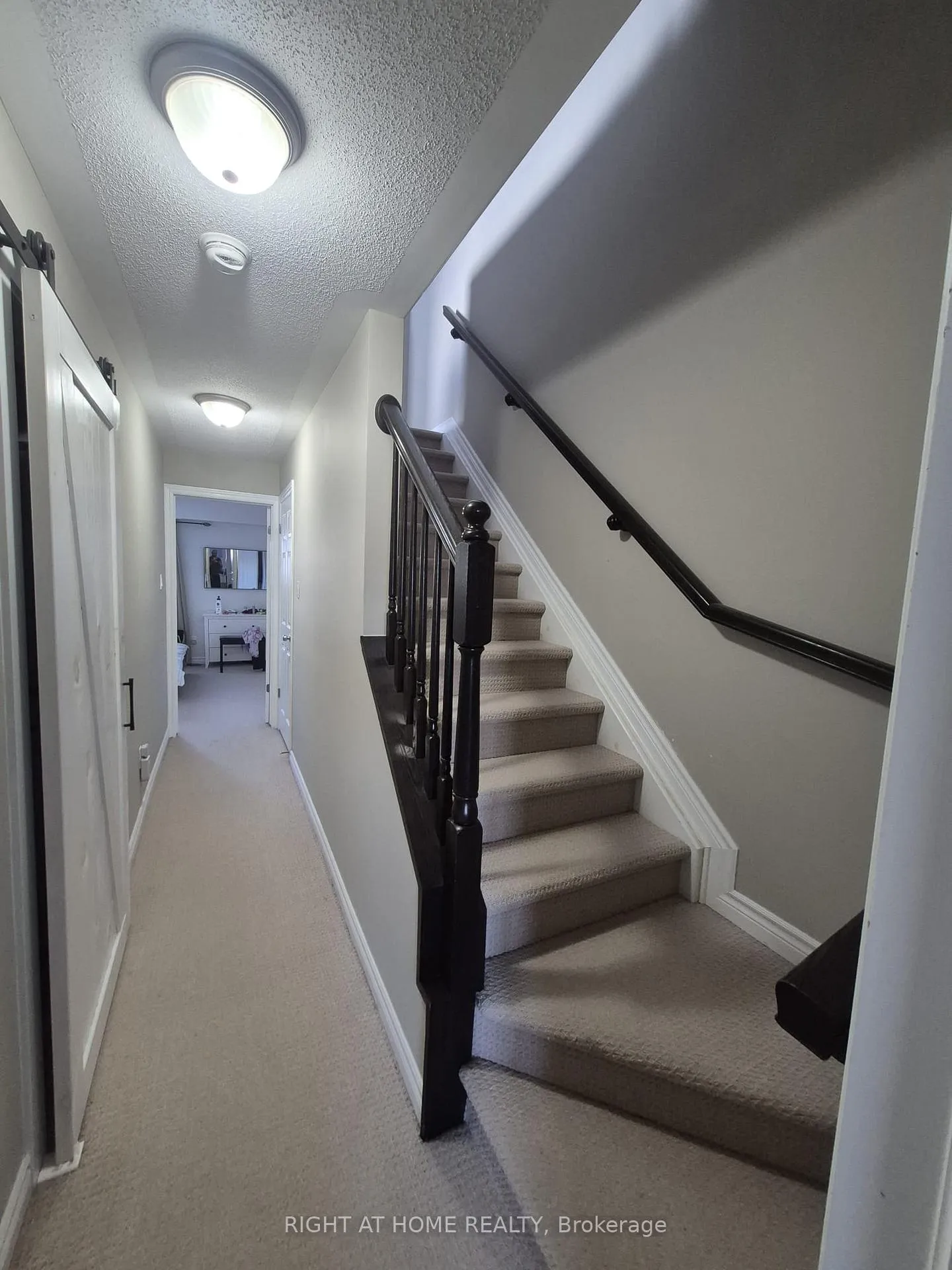 Photo 7 of Unit 26, 2370 Esprit Drive, Ottawa, Avalon East — HOMEH