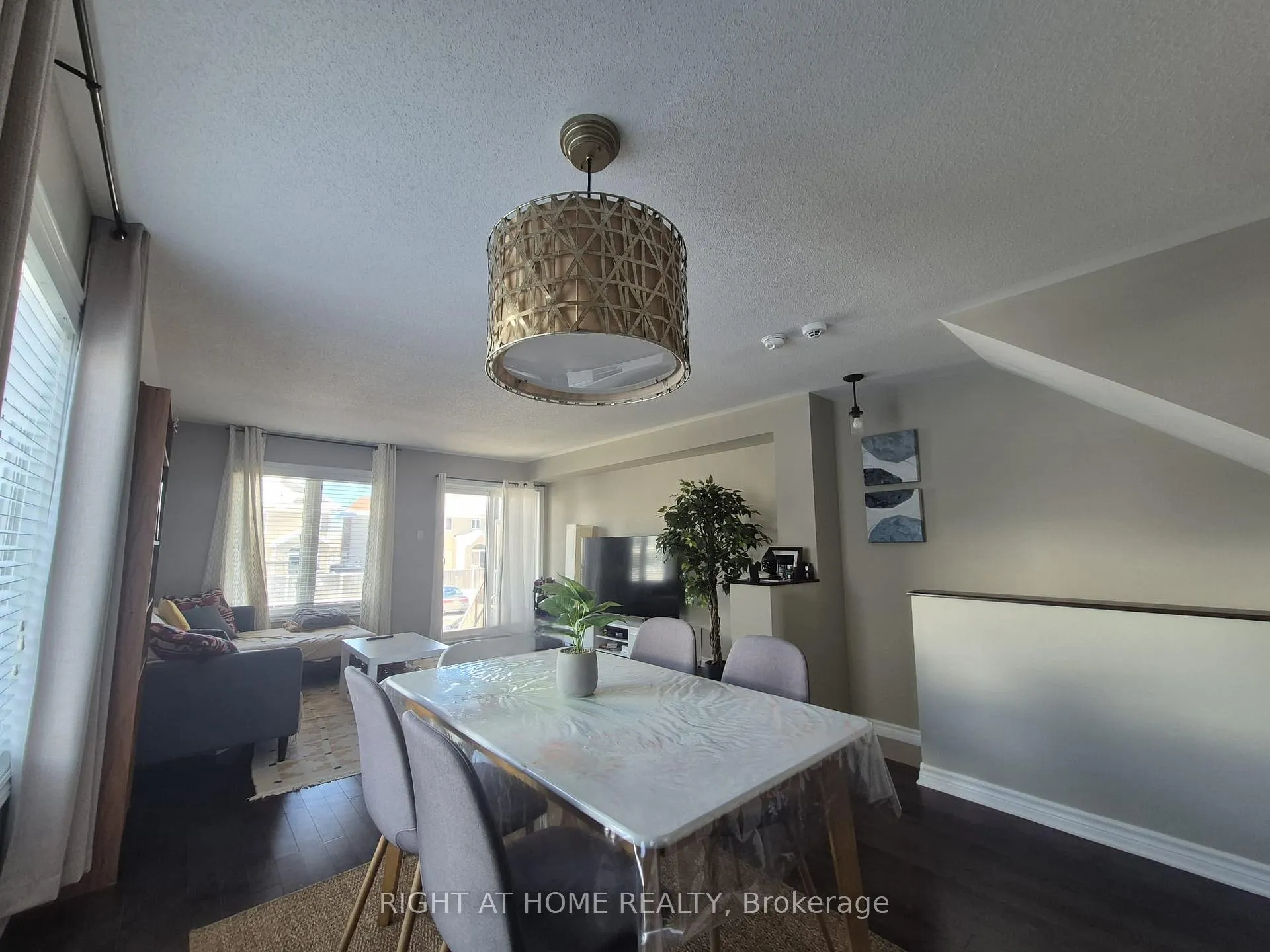 Photo 12 of Unit 26, 2370 Esprit Drive, Ottawa, Avalon East — HOMEH