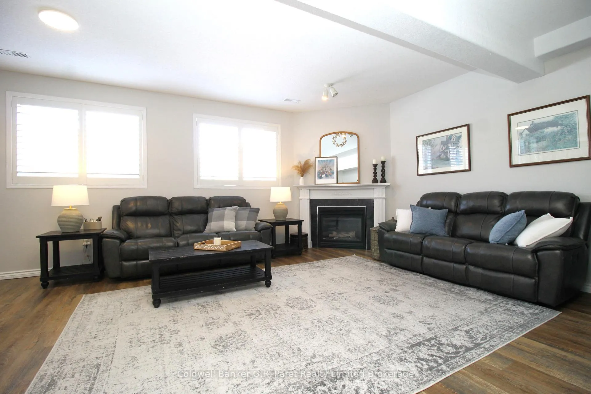 Photo 19 of 32 Macdonald Crescent, Brantford — HOMEH