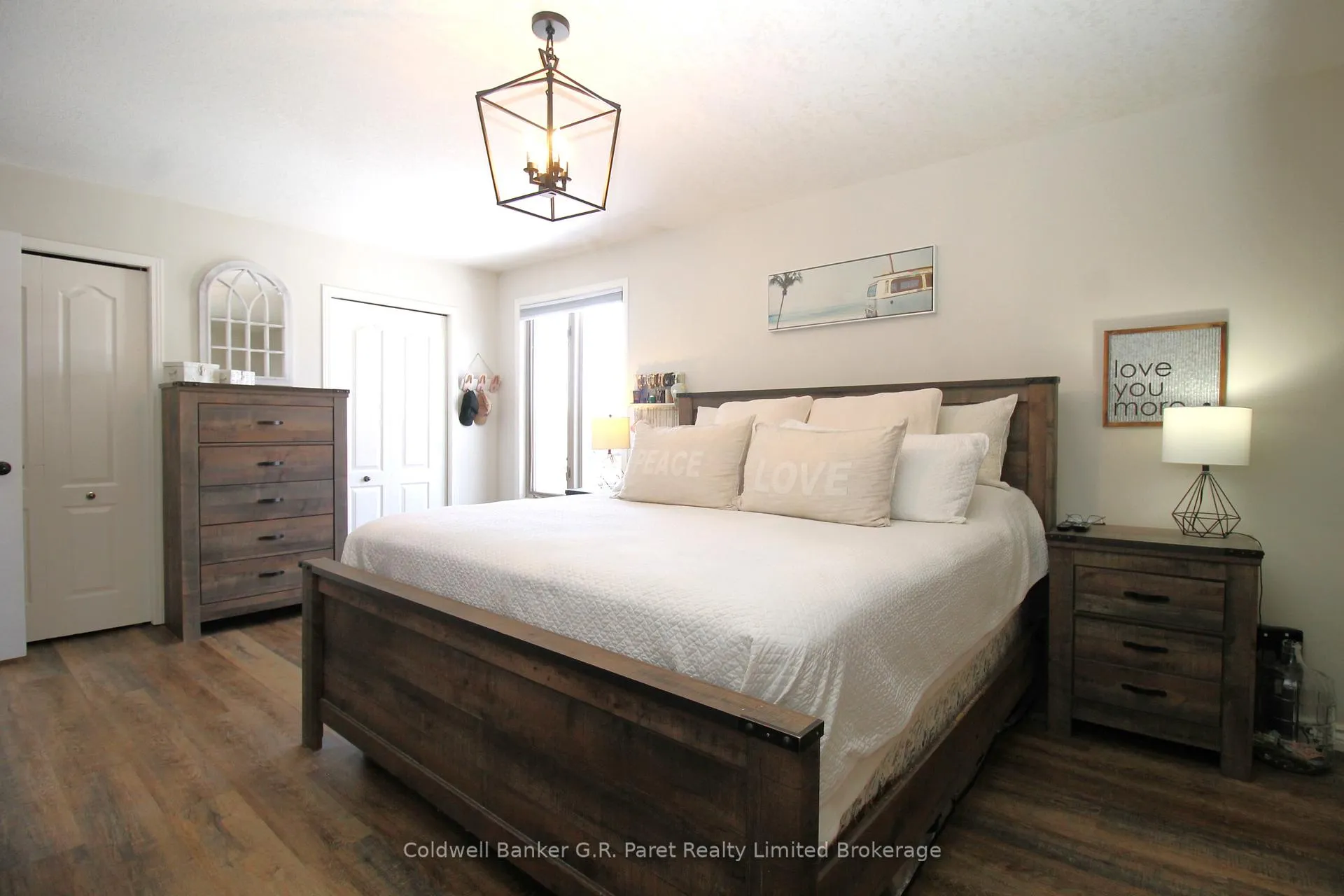 Photo 20 of 32 Macdonald Crescent, Brantford — HOMEH