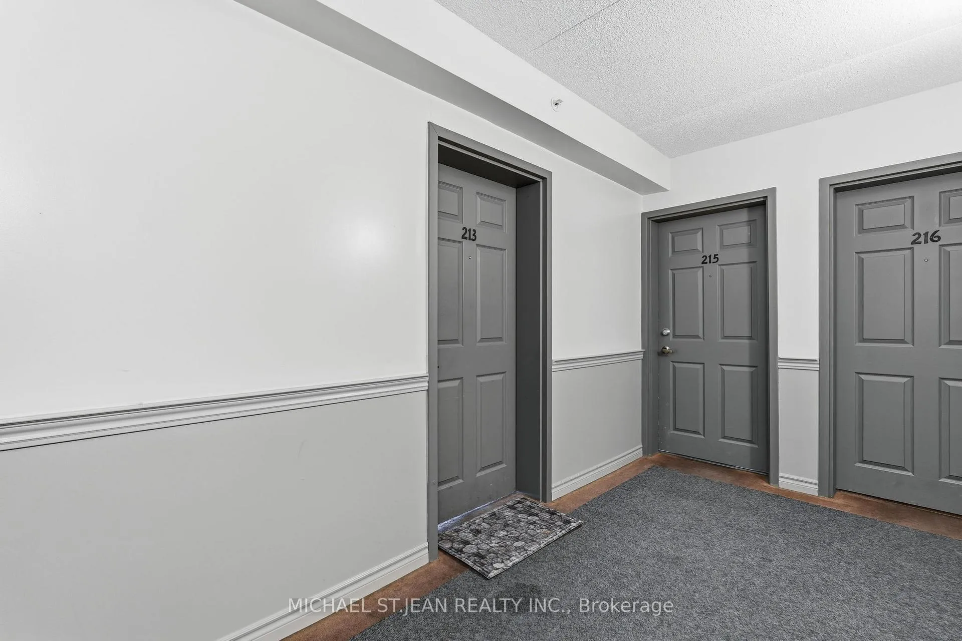 Photo 5 of Unit 213, 1411 Walker's Line, Burlington, Tansley — HOMEH
