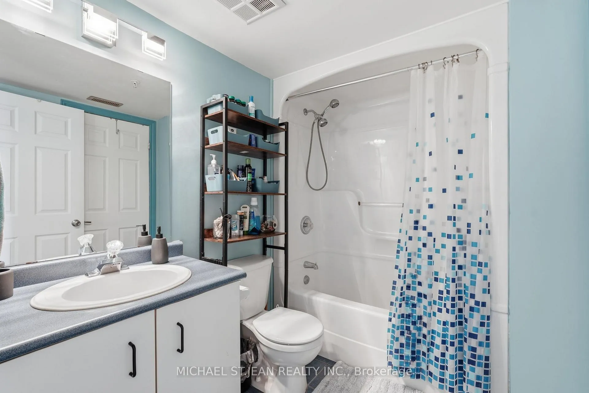 Photo 20 of Unit 213, 1411 Walker's Line, Burlington, Tansley — HOMEH