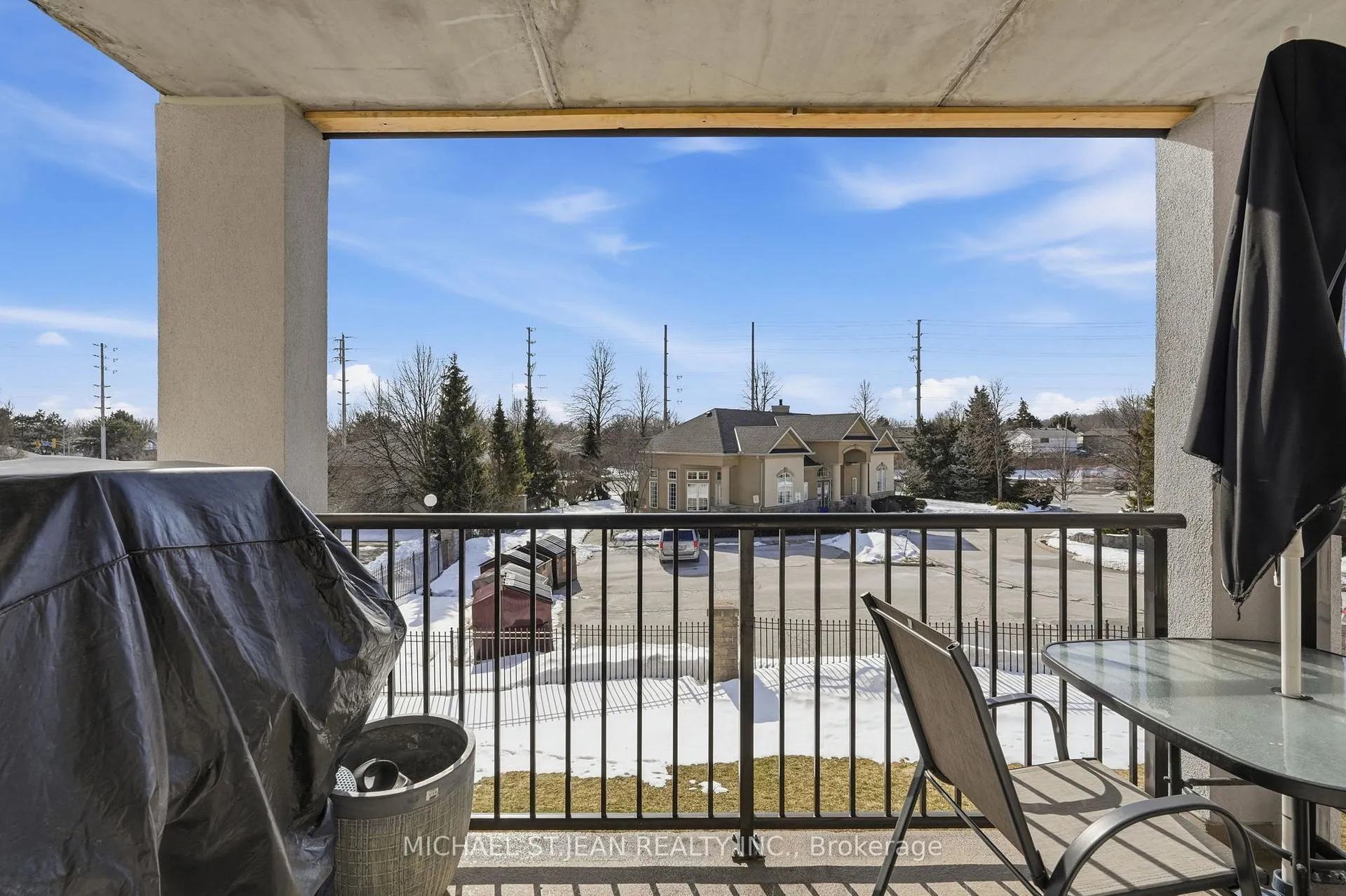 Photo 22 of Unit 213, 1411 Walker's Line, Burlington, Tansley — HOMEH