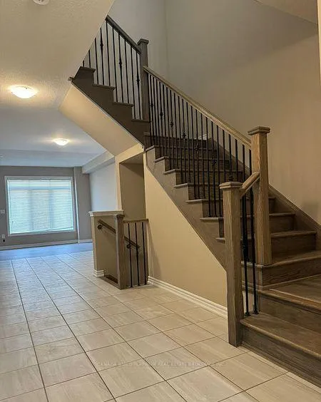 Photo 6 of 2259 Grainger Loop, Innisfil, Alcona — HOMEH