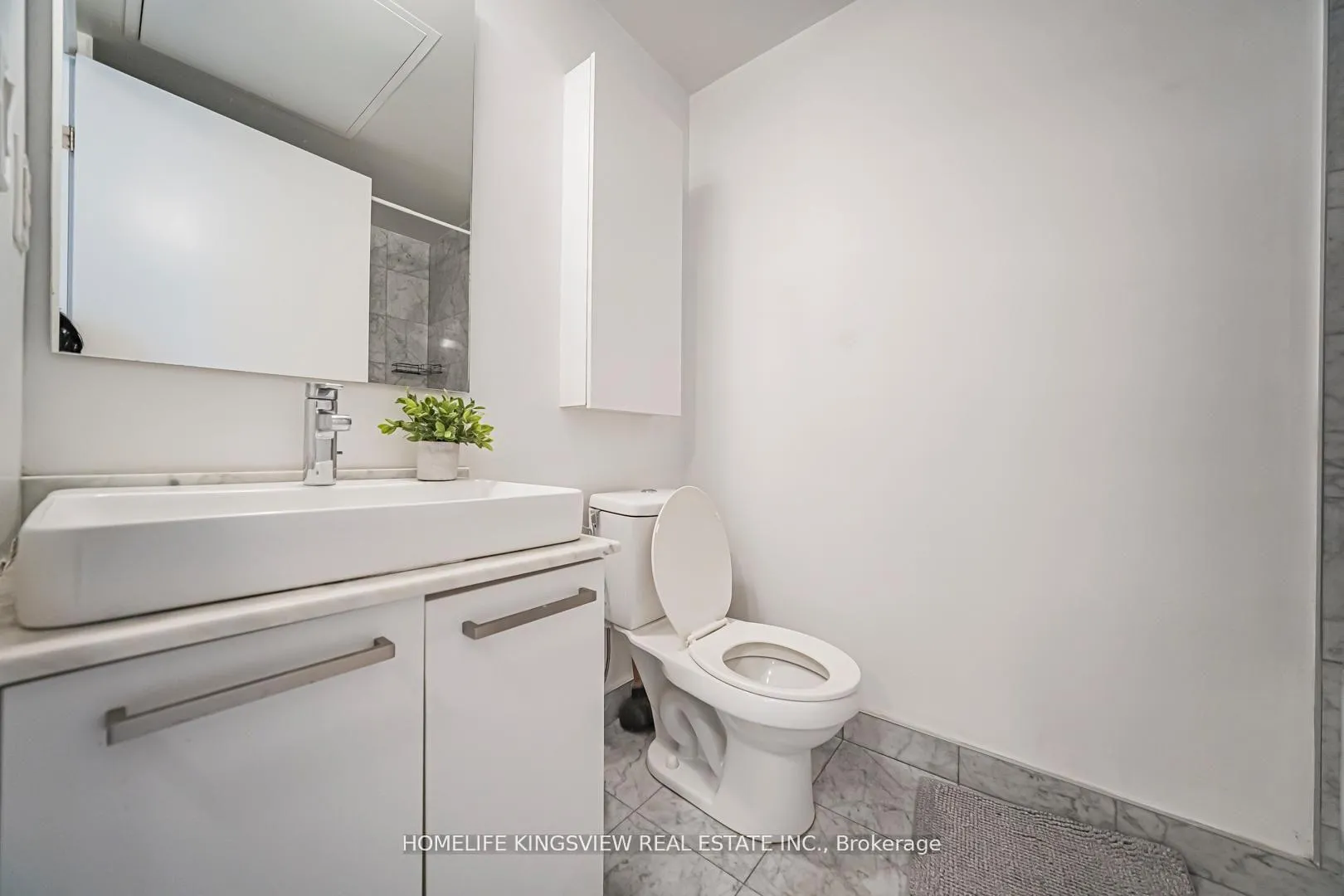 Photo 30 of Unit 1001, 12 York Street, Toronto, Waterfront Communities — HOMEH
