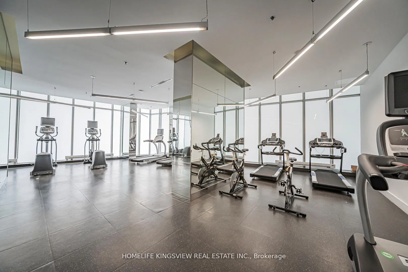 Photo 34 of Unit 1001, 12 York Street, Toronto, Waterfront Communities — HOMEH
