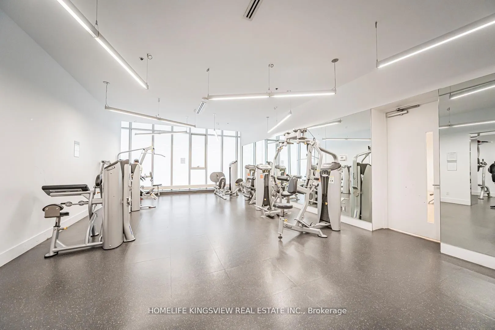 Photo 35 of Unit 1001, 12 York Street, Toronto, Waterfront Communities — HOMEH
