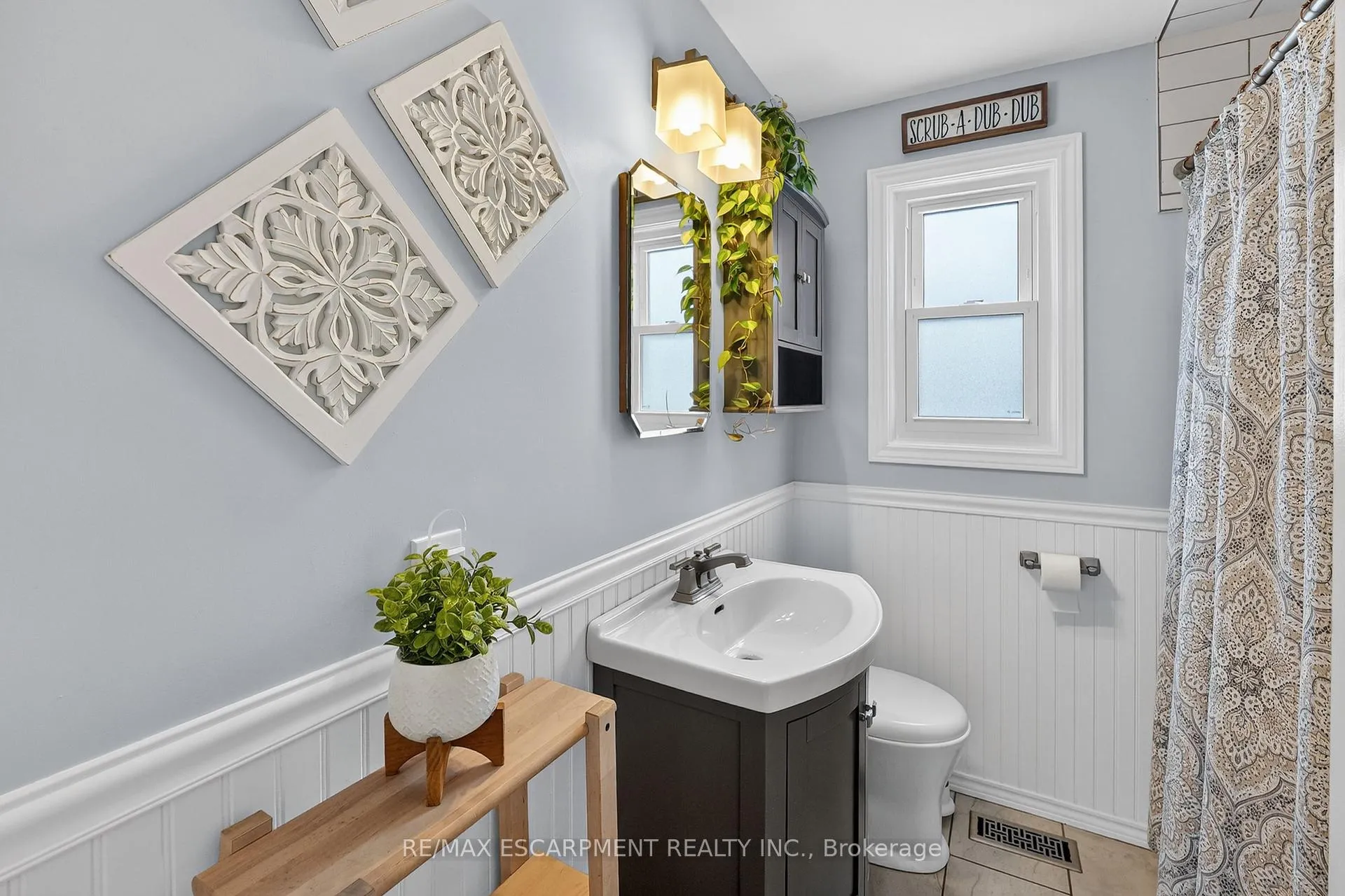 Photo 15 of 290 East 43rd Street, Hamilton, Hampton Heights — HOMEH