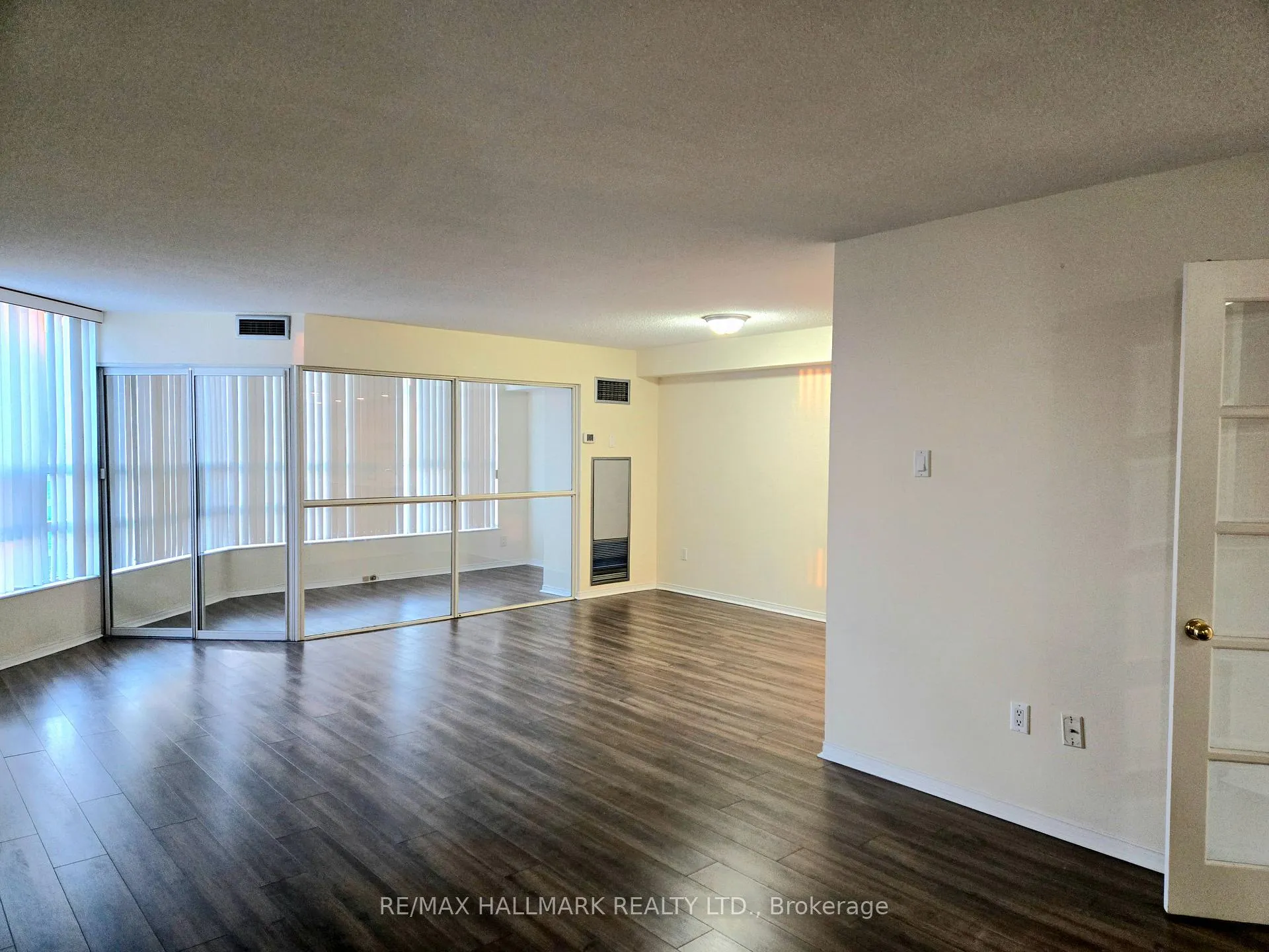 Photo 17 of Unit 1117, 7825 Bayview Avenue, Markham, Aileen-Willowbrook — HOMEH