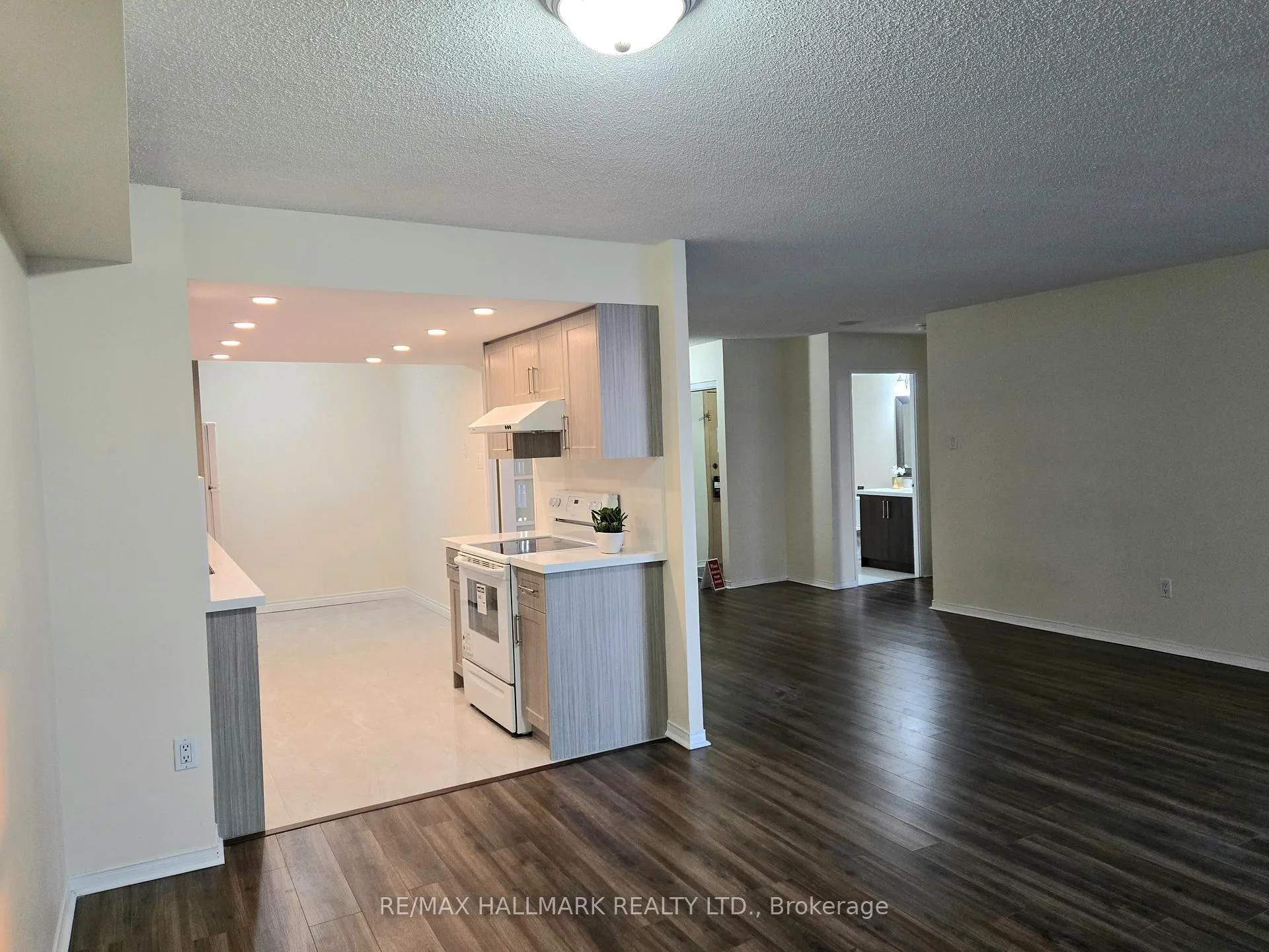 Photo 20 of Unit 1117, 7825 Bayview Avenue, Markham, Aileen-Willowbrook — HOMEH