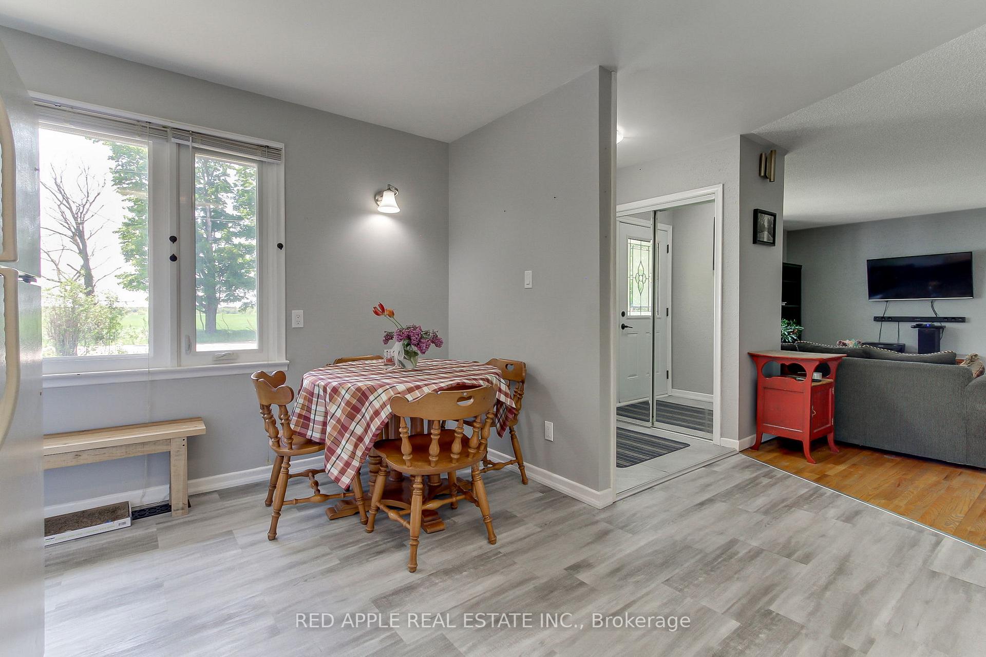Photo 14 of 2330 Gilford Road, Innisfil, Gilford — HOMEH