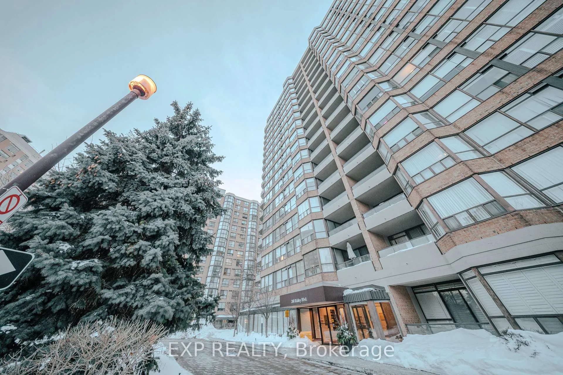 Photo 1 of Unit 310, 268 Ridley Boulevard, Toronto, Bedford Park-Nortown — HOMEH