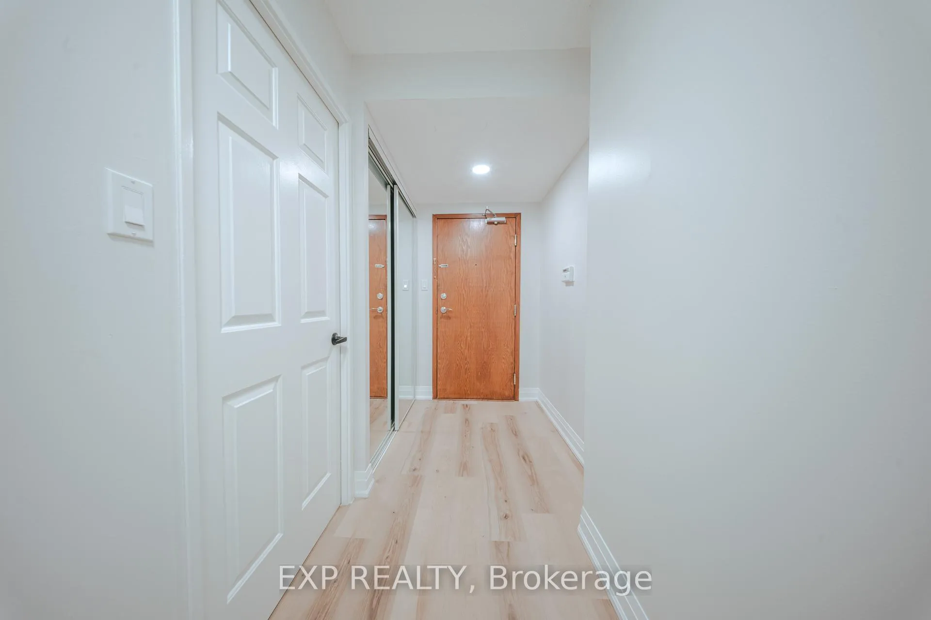 Photo 9 of Unit 310, 268 Ridley Boulevard, Toronto, Bedford Park-Nortown — HOMEH