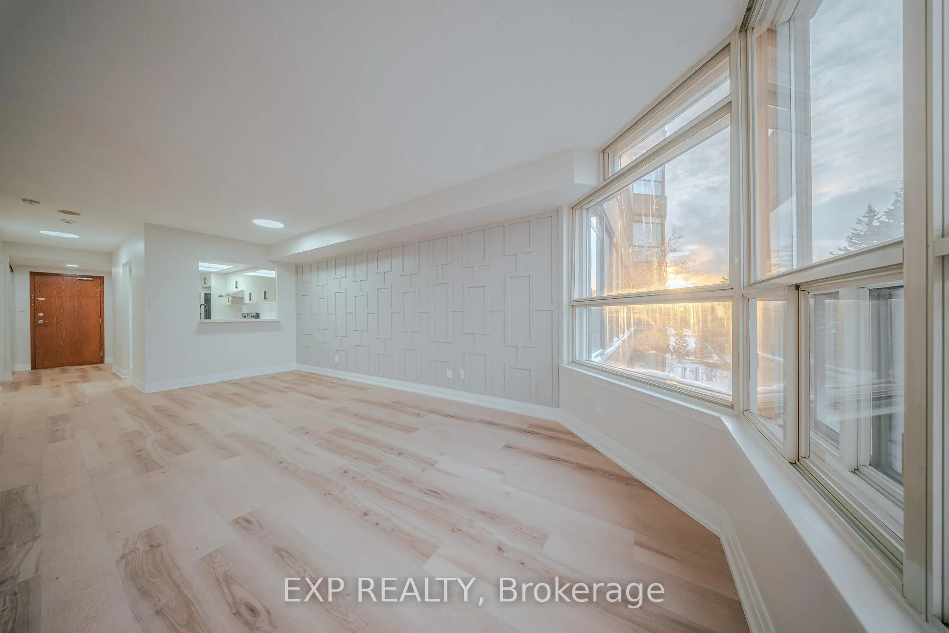 Photo 15 of Unit 310, 268 Ridley Boulevard, Toronto, Bedford Park-Nortown — HOMEH