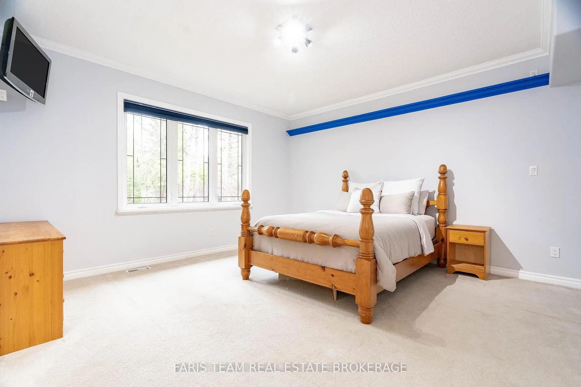 Photo 18 of 138 Knox Road E, Wasaga Beach — HOMEH